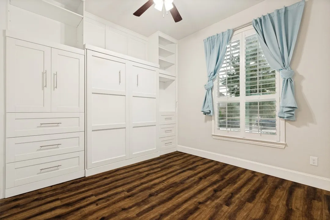 Single Family Residence For Sale in Collin County , 6220 Crystal Cove Court, Mc Kinney, Texas 75071, 4 Bedroom, 5 Bathroom, 3 Garage spaces, 4,061 Sqft, built in 2018, mls#21359040, Real Estate Agent in Mc Kinney, Homes For Sale in Collin county, Homes For Sale in Mc Kinney, Realtor in Mc Kinney Texas, Real Estate Brokerage Independent Realty Texas, Luminita Cordes Realtor
