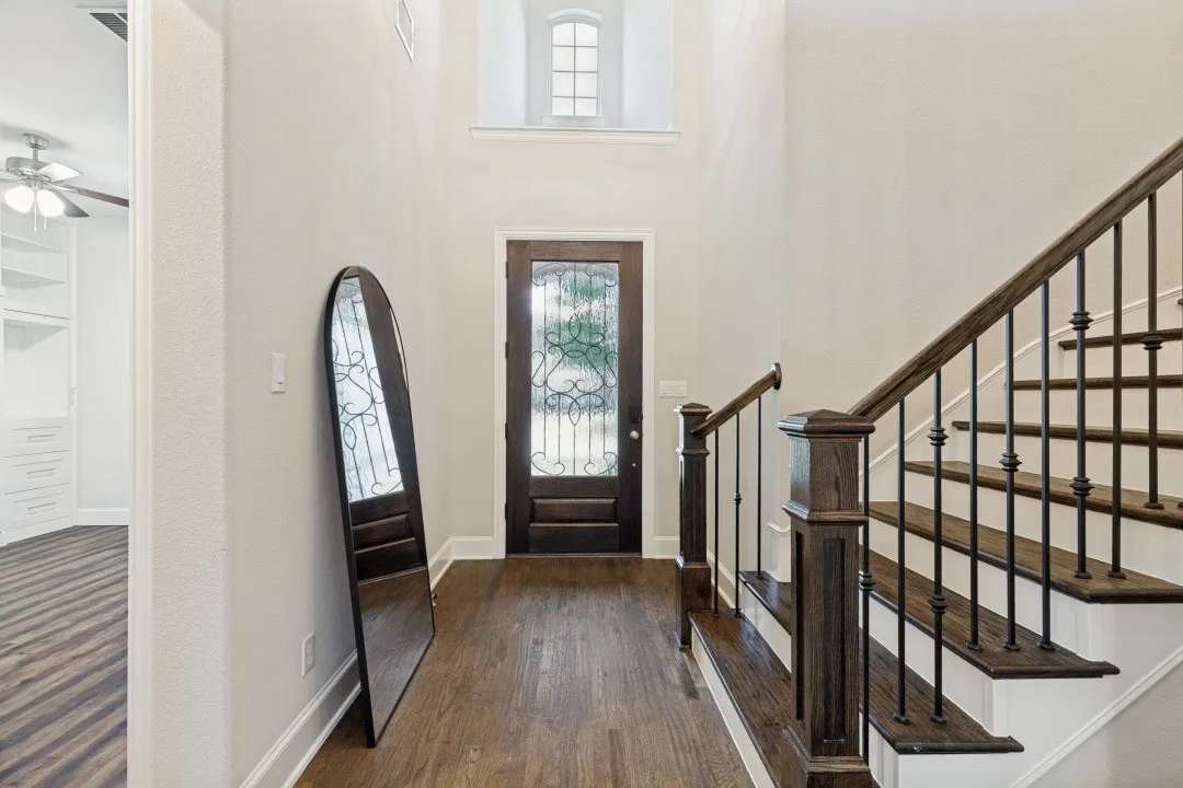 Single Family Residence For Sale in Collin County , 6220 Crystal Cove Court, Mc Kinney, Texas 75071, 4 Bedroom, 5 Bathroom, 3 Garage spaces, 4,061 Sqft, built in 2018, mls#21359040, Real Estate Agent in Mc Kinney, Homes For Sale in Collin county, Homes For Sale in Mc Kinney, Realtor in Mc Kinney Texas, Real Estate Brokerage Independent Realty Texas, Luminita Cordes Realtor