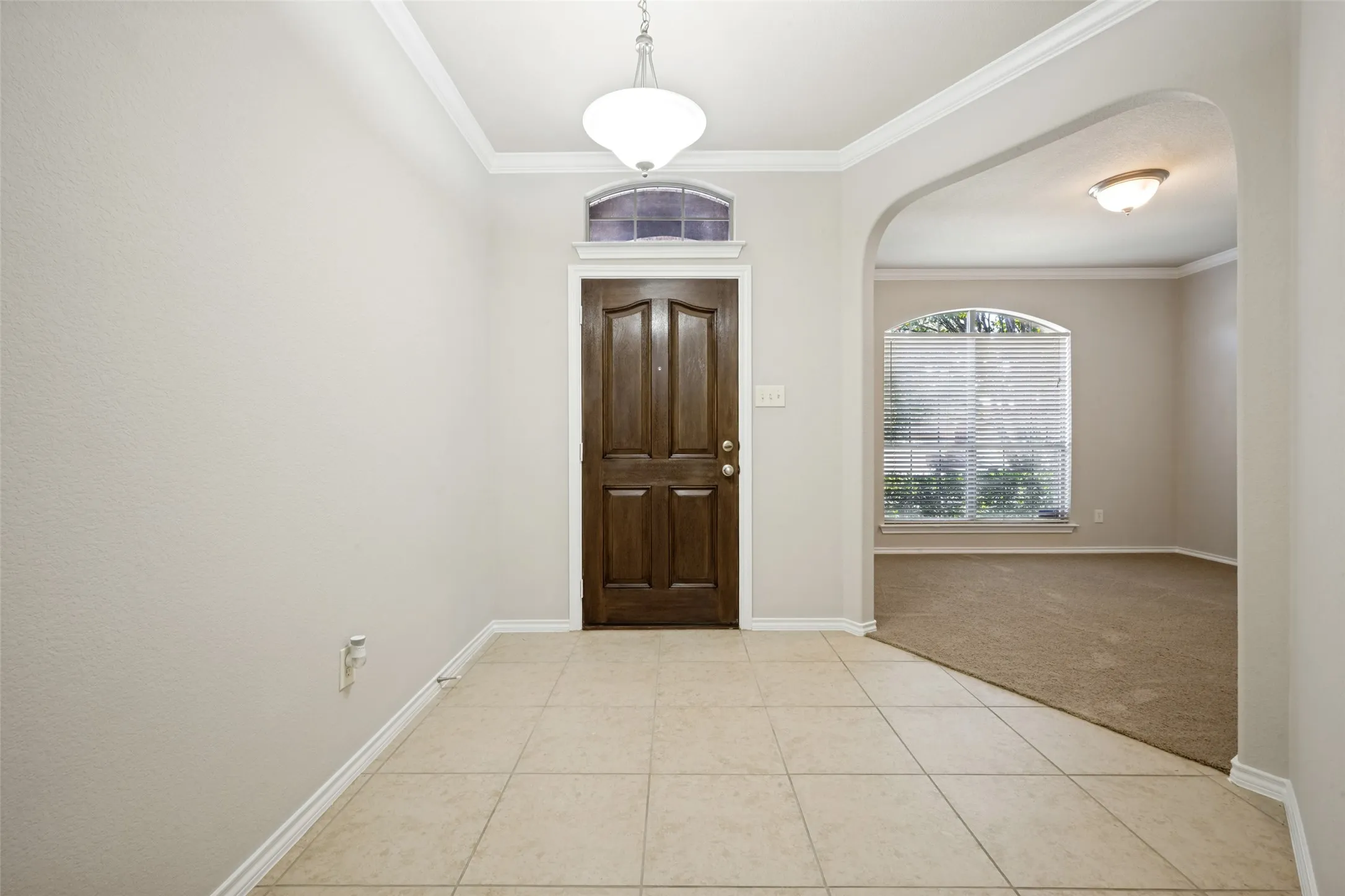 Single Family Residence For Sale in Denton County , 3225 Buckthorn Lane, Denton, Texas 76226, 3 Bedroom, 2 Bathroom, 2 Garage spaces, 1,872 Sqft, built in 2008, mls#21352791, Real Estate Agent in Denton, Homes For Sale in Denton county, Homes For Sale in Denton, Realtor in Denton Texas, Real Estate Brokerage Independent Realty Texas, Luminita Cordes Realtor