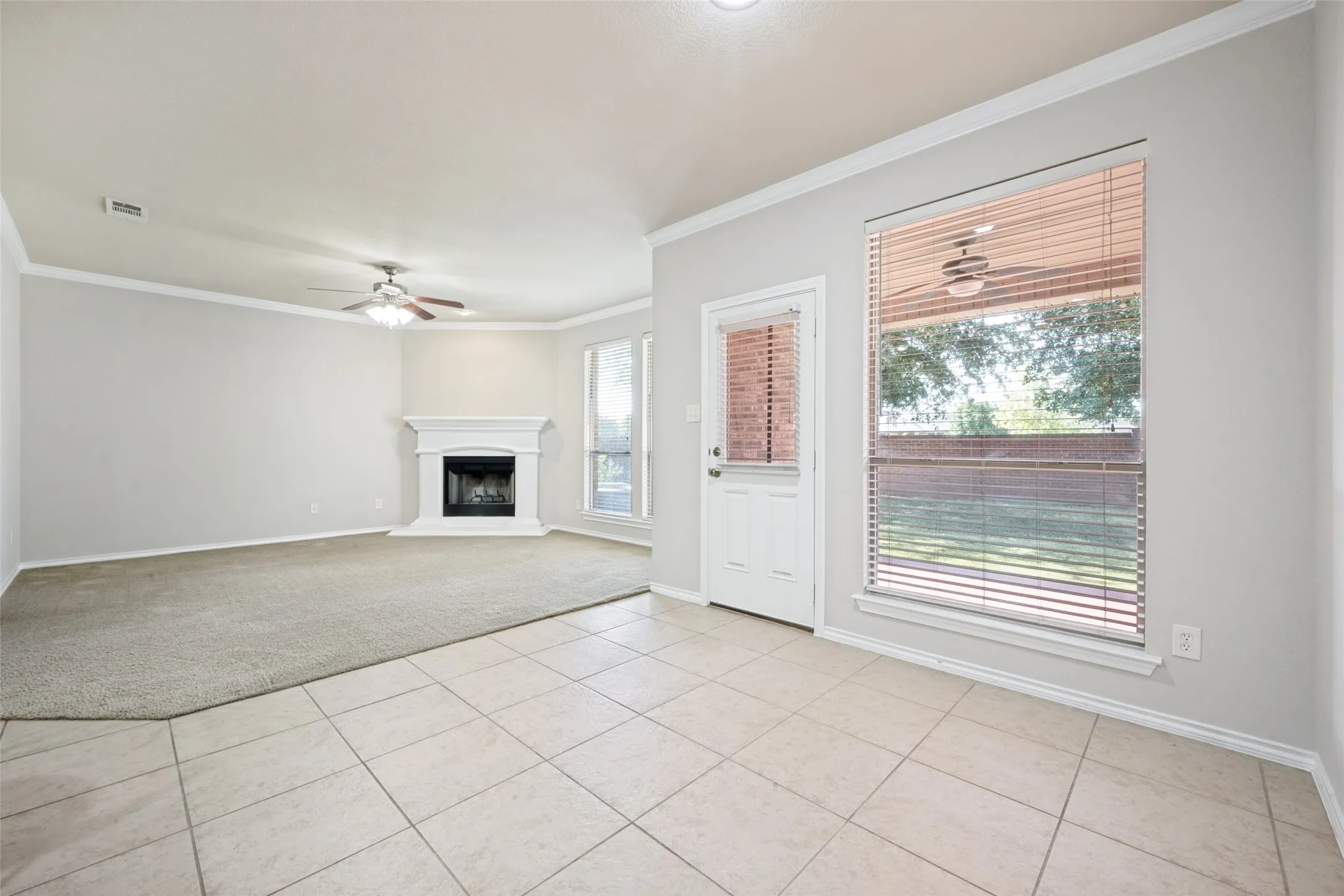 Single Family Residence For Sale in Denton County , 3225 Buckthorn Lane, Denton, Texas 76226, 3 Bedroom, 2 Bathroom, 2 Garage spaces, 1,872 Sqft, built in 2008, mls#21352791, Real Estate Agent in Denton, Homes For Sale in Denton county, Homes For Sale in Denton, Realtor in Denton Texas, Real Estate Brokerage Independent Realty Texas, Luminita Cordes Realtor