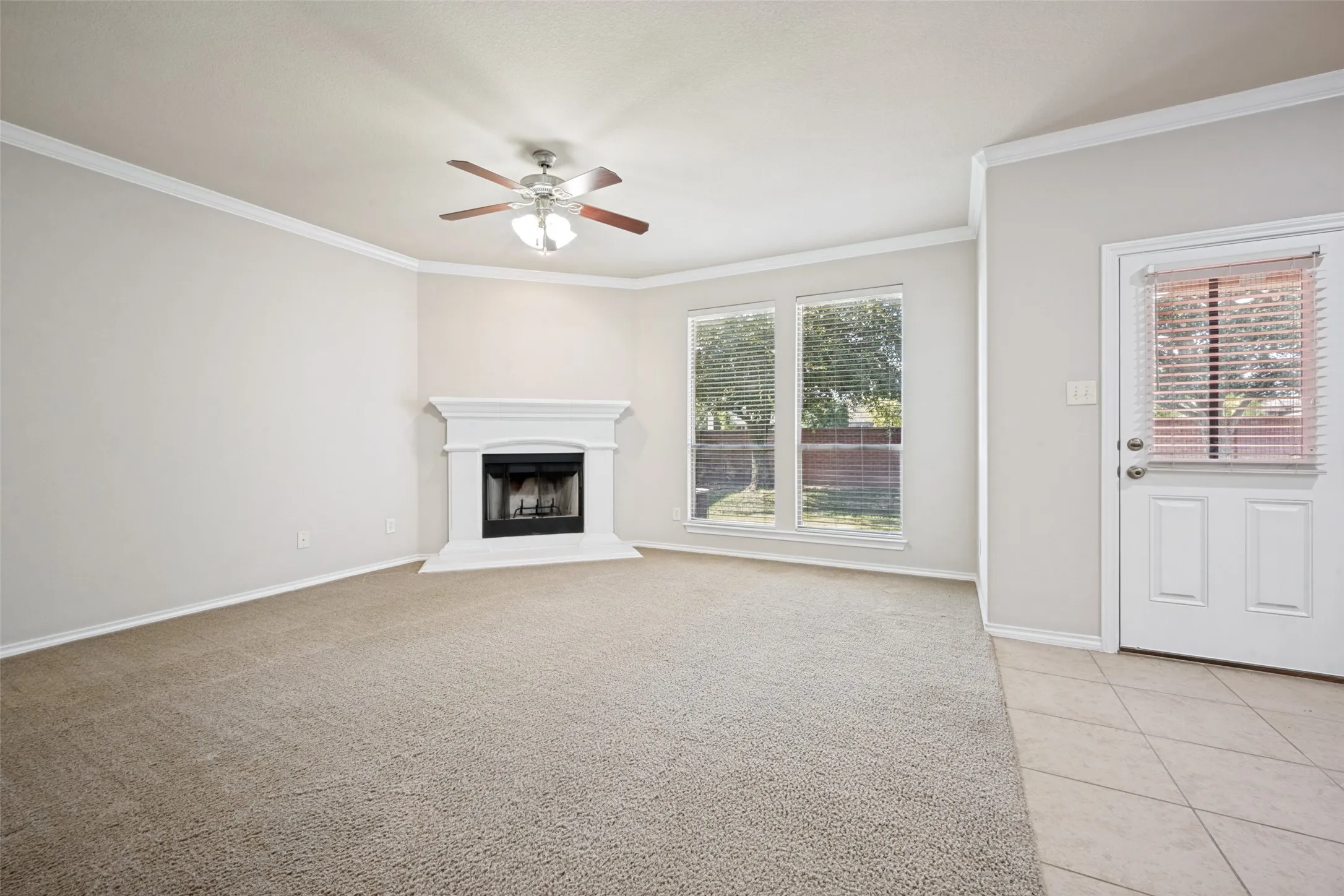 Single Family Residence For Sale in Denton County , 3225 Buckthorn Lane, Denton, Texas 76226, 3 Bedroom, 2 Bathroom, 2 Garage spaces, 1,872 Sqft, built in 2008, mls#21352791, Real Estate Agent in Denton, Homes For Sale in Denton county, Homes For Sale in Denton, Realtor in Denton Texas, Real Estate Brokerage Independent Realty Texas, Luminita Cordes Realtor