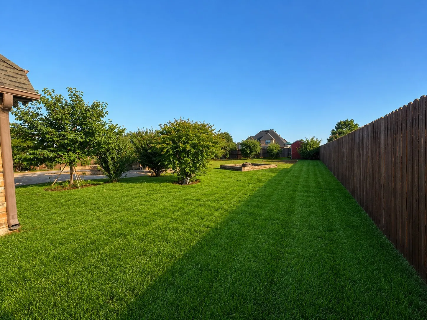 Single Family Residence For Sale in Tarrant County , 1317 Bluff Springs Drive, Fort Worth, Texas 76052, 4 Bedroom, 3 Bathroom, 3 Garage spaces, 3,081 Sqft, built in 2014, mls#21359043, Real Estate Agent in Fort Worth, Homes For Sale in Tarrant county, Homes For Sale in Fort Worth, Realtor in Fort Worth Texas, Real Estate Brokerage Independent Realty Texas, Luminita Cordes Realtor