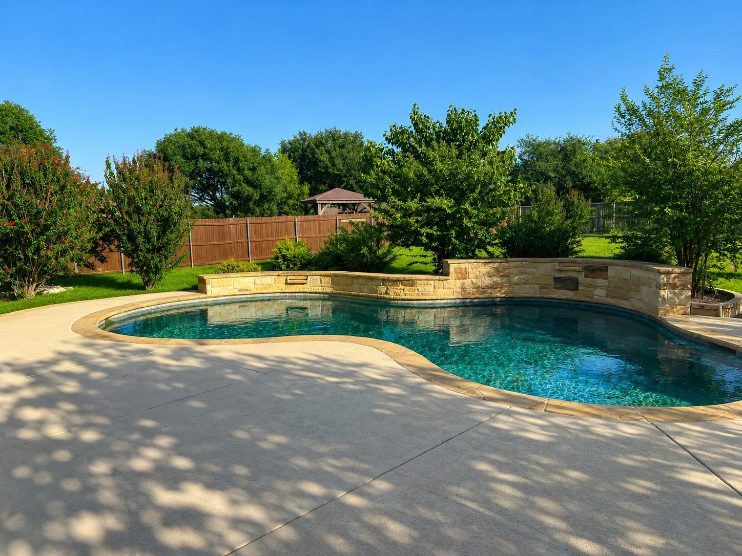 Single Family Residence For Sale in Tarrant County , 1317 Bluff Springs Drive, Fort Worth, Texas 76052, 4 Bedroom, 3 Bathroom, 3 Garage spaces, 3,081 Sqft, built in 2014, mls#21359043, Real Estate Agent in Fort Worth, Homes For Sale in Tarrant county, Homes For Sale in Fort Worth, Realtor in Fort Worth Texas, Real Estate Brokerage Independent Realty Texas, Luminita Cordes Realtor