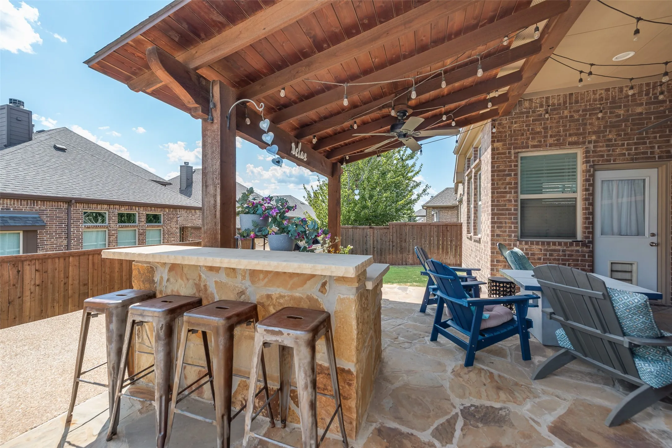Single Family Residence For Sale in Tarrant County , 5001 Stockwhip Drive, Fort Worth, Texas 76036, 3 Bedroom, 2 Bathroom, 2 Garage spaces, 1,855 Sqft, built in 2017, mls#21358977, Real Estate Agent in Fort Worth, Homes For Sale in Tarrant county, Homes For Sale in Fort Worth, Realtor in Fort Worth Texas, Real Estate Brokerage Independent Realty Texas, Luminita Cordes Realtor