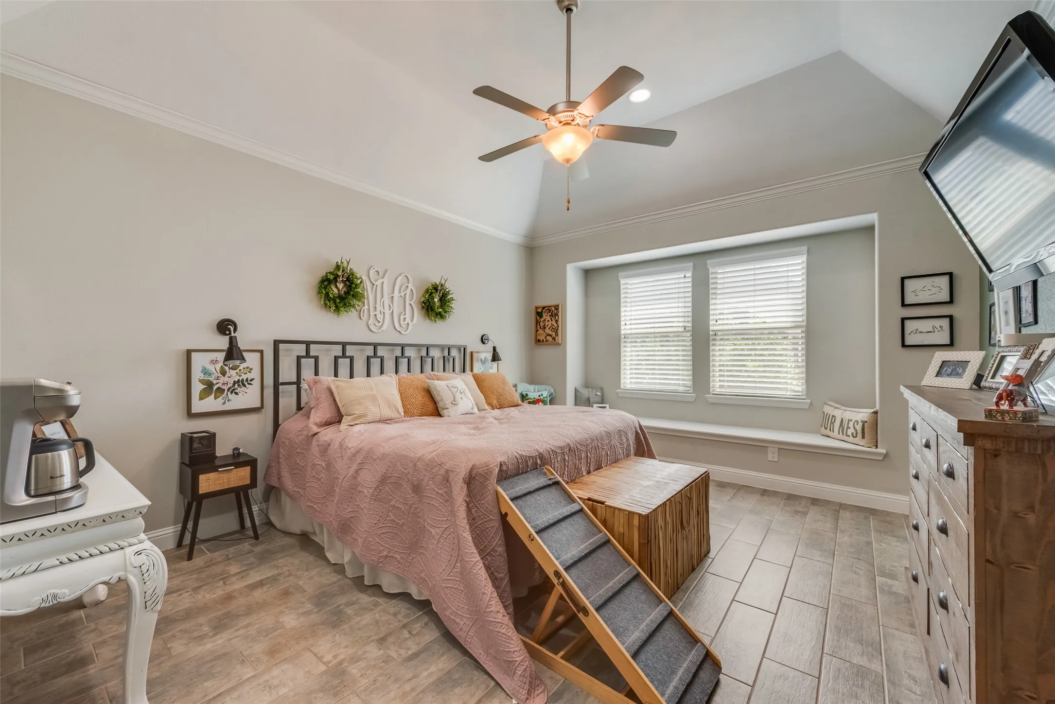 Single Family Residence For Sale in Tarrant County , 5001 Stockwhip Drive, Fort Worth, Texas 76036, 3 Bedroom, 2 Bathroom, 2 Garage spaces, 1,855 Sqft, built in 2017, mls#21358977, Real Estate Agent in Fort Worth, Homes For Sale in Tarrant county, Homes For Sale in Fort Worth, Realtor in Fort Worth Texas, Real Estate Brokerage Independent Realty Texas, Luminita Cordes Realtor