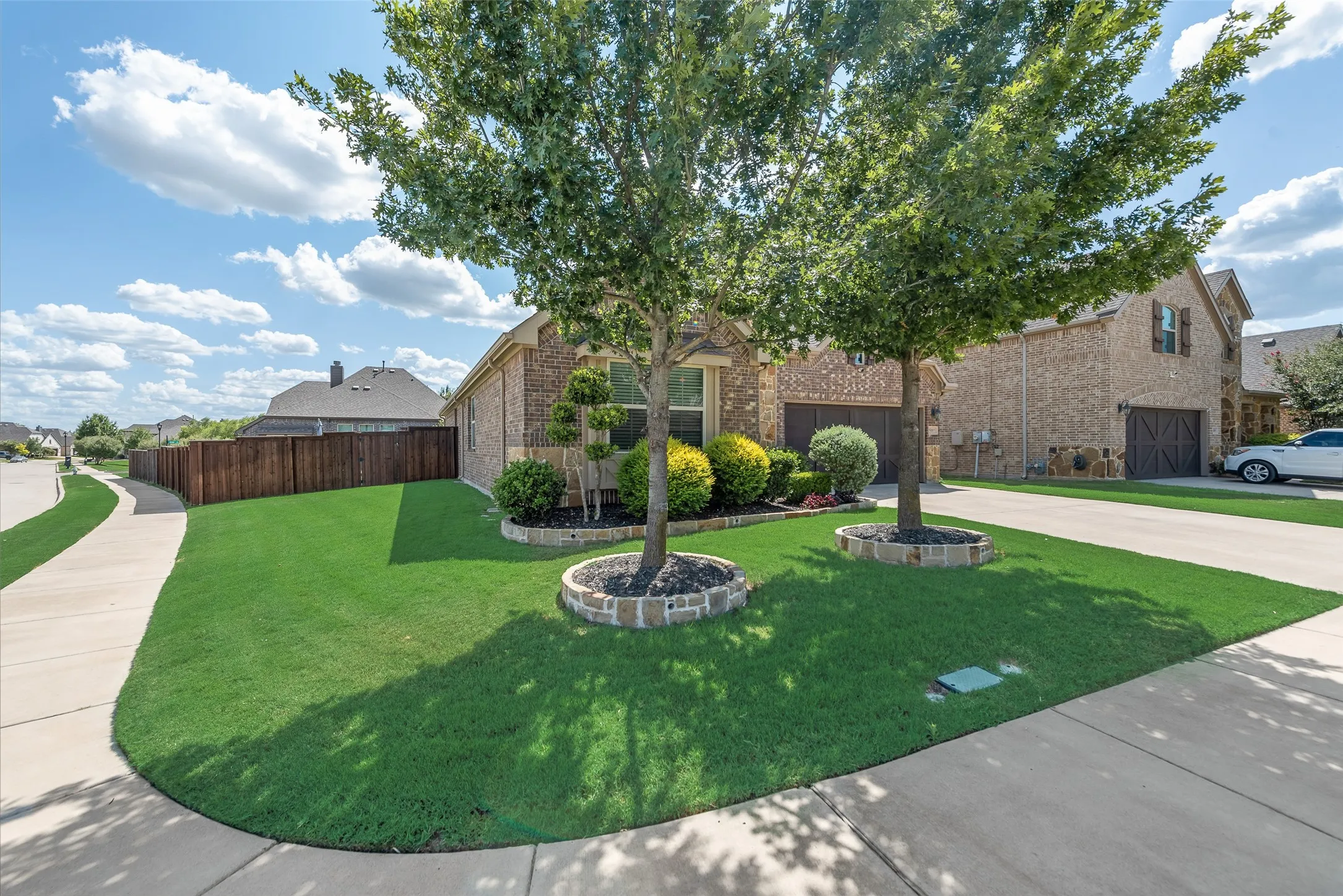 Single Family Residence For Sale in Tarrant County , 5001 Stockwhip Drive, Fort Worth, Texas 76036, 3 Bedroom, 2 Bathroom, 2 Garage spaces, 1,855 Sqft, built in 2017, mls#21358977, Real Estate Agent in Fort Worth, Homes For Sale in Tarrant county, Homes For Sale in Fort Worth, Realtor in Fort Worth Texas, Real Estate Brokerage Independent Realty Texas, Luminita Cordes Realtor