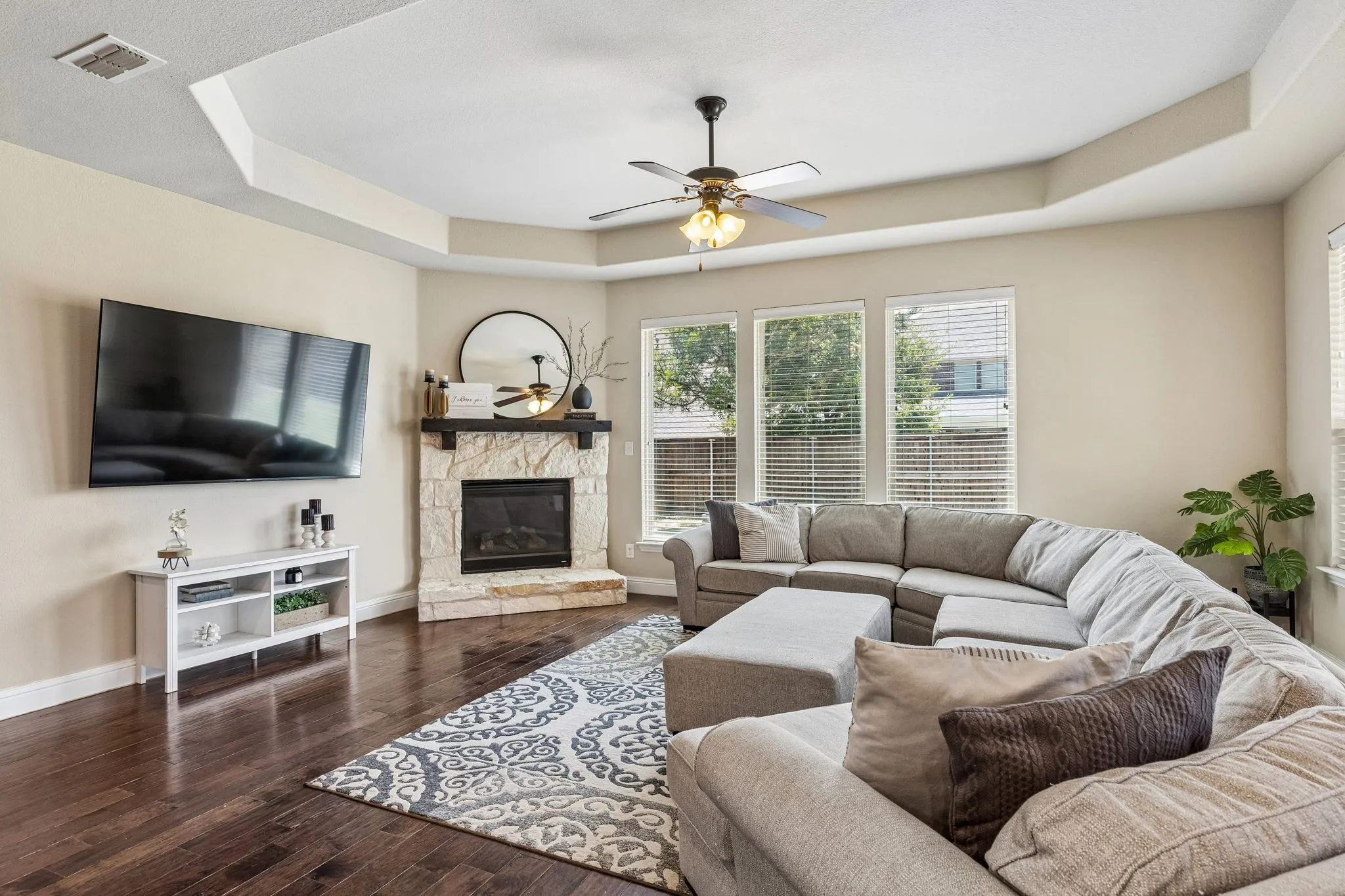 The perfect spot for a family evening at home!