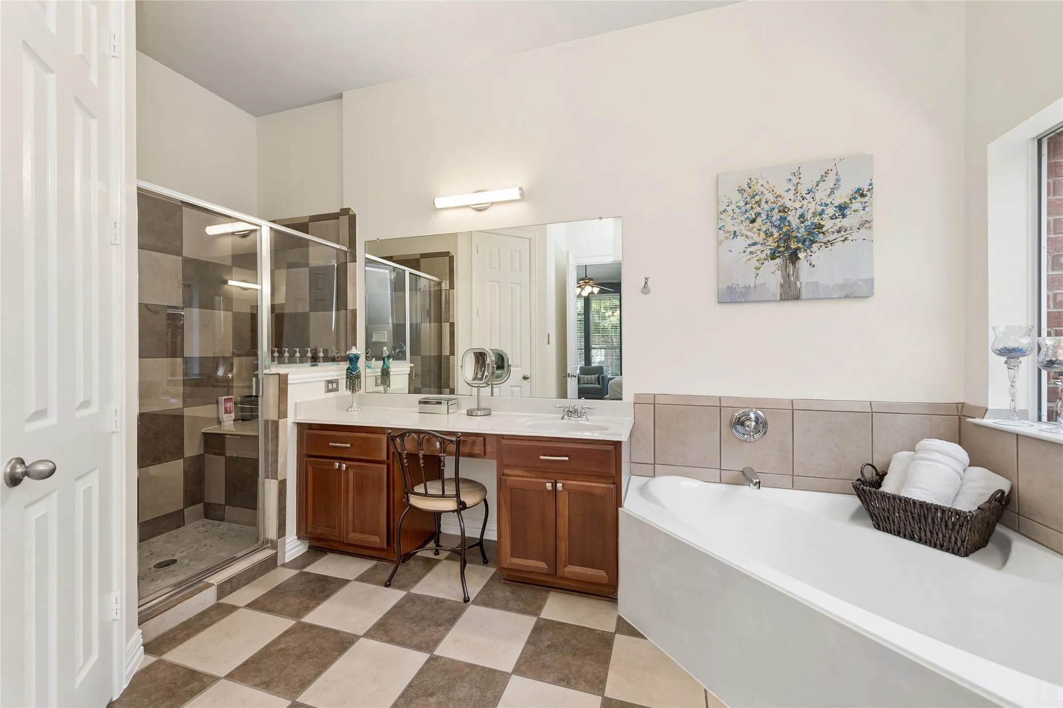Single Family Residence For Sale in Denton County , 12590 Alfa Romeo Way, Frisco, Texas 75033, 4 Bedroom, 4 Bathroom, 2 Garage spaces, 3,707 Sqft, built in 2006, mls#21356211, Real Estate Agent in Frisco, Homes For Sale in Denton county, Homes For Sale in Frisco, Realtor in Frisco Texas, Real Estate Brokerage Independent Realty Texas, Luminita Cordes Realtor