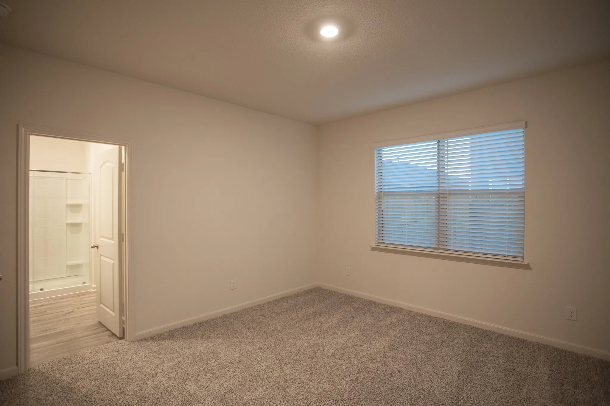 Single Family Residence For Rent in Denton County , 13808 Musselshell Drive, Ponder, Texas 76259, 3 Bedroom, 2 Bathroom, 2 Garage spaces, 1,552 Sqft, built in 2022, mls#21359038, Real Estate Agent in Ponder, Homes For Rent in Denton county, Homes For Rent in Ponder, Realtor in Ponder Texas, Real Estate Brokerage Independent Realty Texas, Luminita Cordes Realtor