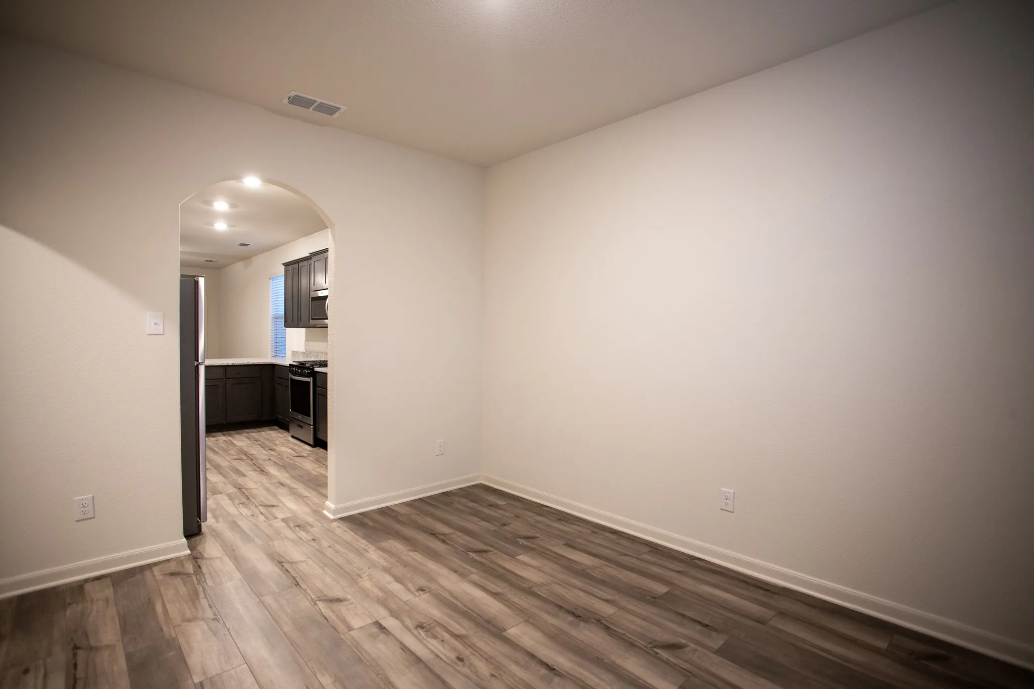 Single Family Residence For Rent in Denton County , 13808 Musselshell Drive, Ponder, Texas 76259, 3 Bedroom, 2 Bathroom, 2 Garage spaces, 1,552 Sqft, built in 2022, mls#21359038, Real Estate Agent in Ponder, Homes For Rent in Denton county, Homes For Rent in Ponder, Realtor in Ponder Texas, Real Estate Brokerage Independent Realty Texas, Luminita Cordes Realtor