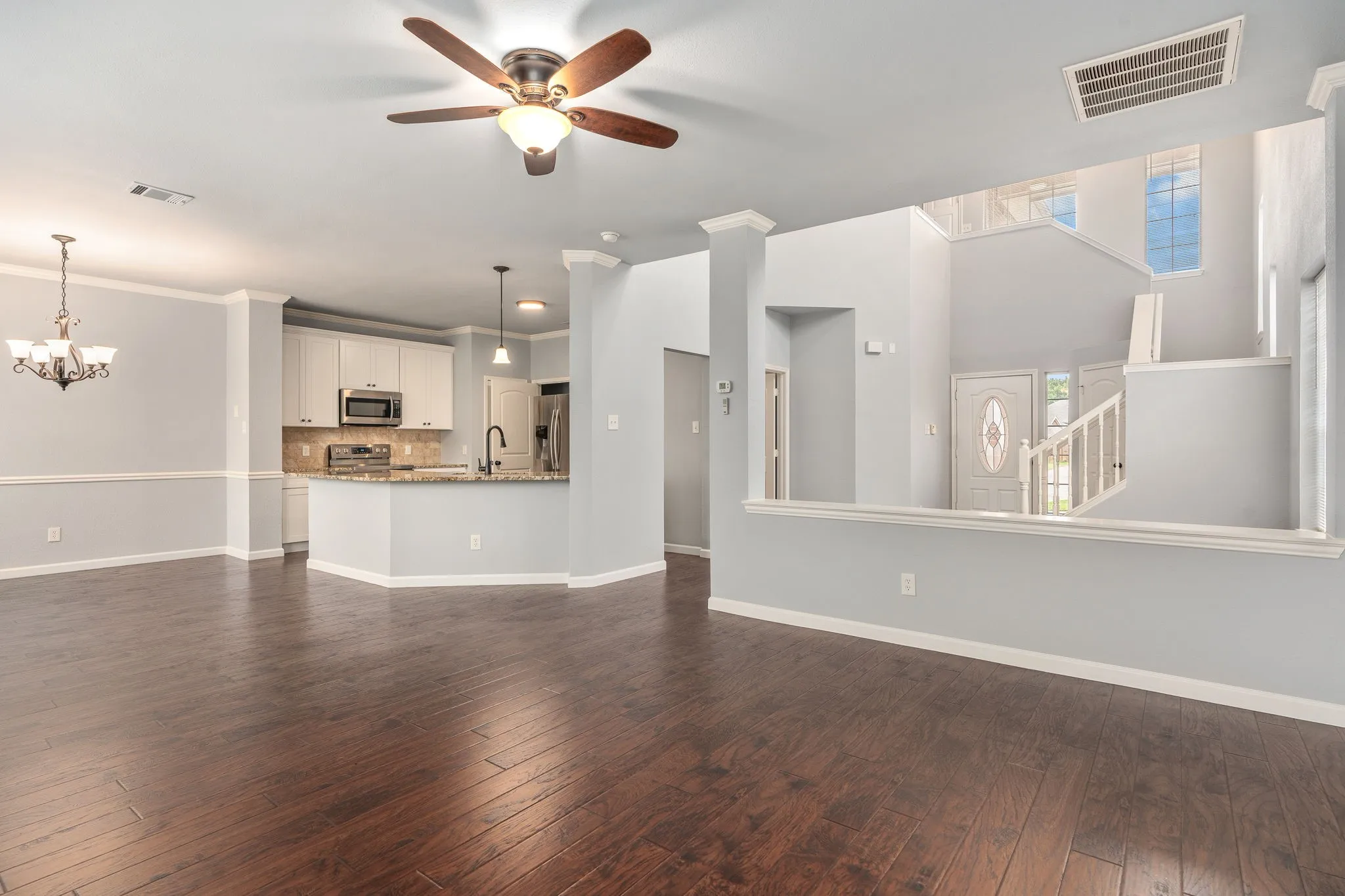 Single Family Residence For Rent in Denton County , 1704 Sandera Court, Flower Mound, Texas 75028, 4 Bedroom, 3 Bathroom, 2 Garage spaces, 2,034 Sqft, built in 1992, mls#21355399, Real Estate Agent in Flower Mound, Homes For Rent in Denton county, Homes For Rent in Flower Mound, Realtor in Flower Mound Texas, Real Estate Brokerage Independent Realty Texas, Luminita Cordes Realtor