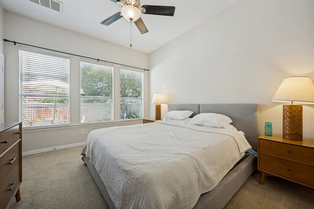 Single Family Residence For Sale in Denton County , 310 Conroe Circle, Argyle, Texas 76226, 4 Bedroom, 3 Bathroom, 2 Garage spaces, 2,493 Sqft, built in 2006, mls#21358030, Real Estate Agent in Argyle, Homes For Sale in Denton county, Homes For Sale in Argyle, Realtor in Argyle Texas, Real Estate Brokerage Independent Realty Texas, Luminita Cordes Realtor