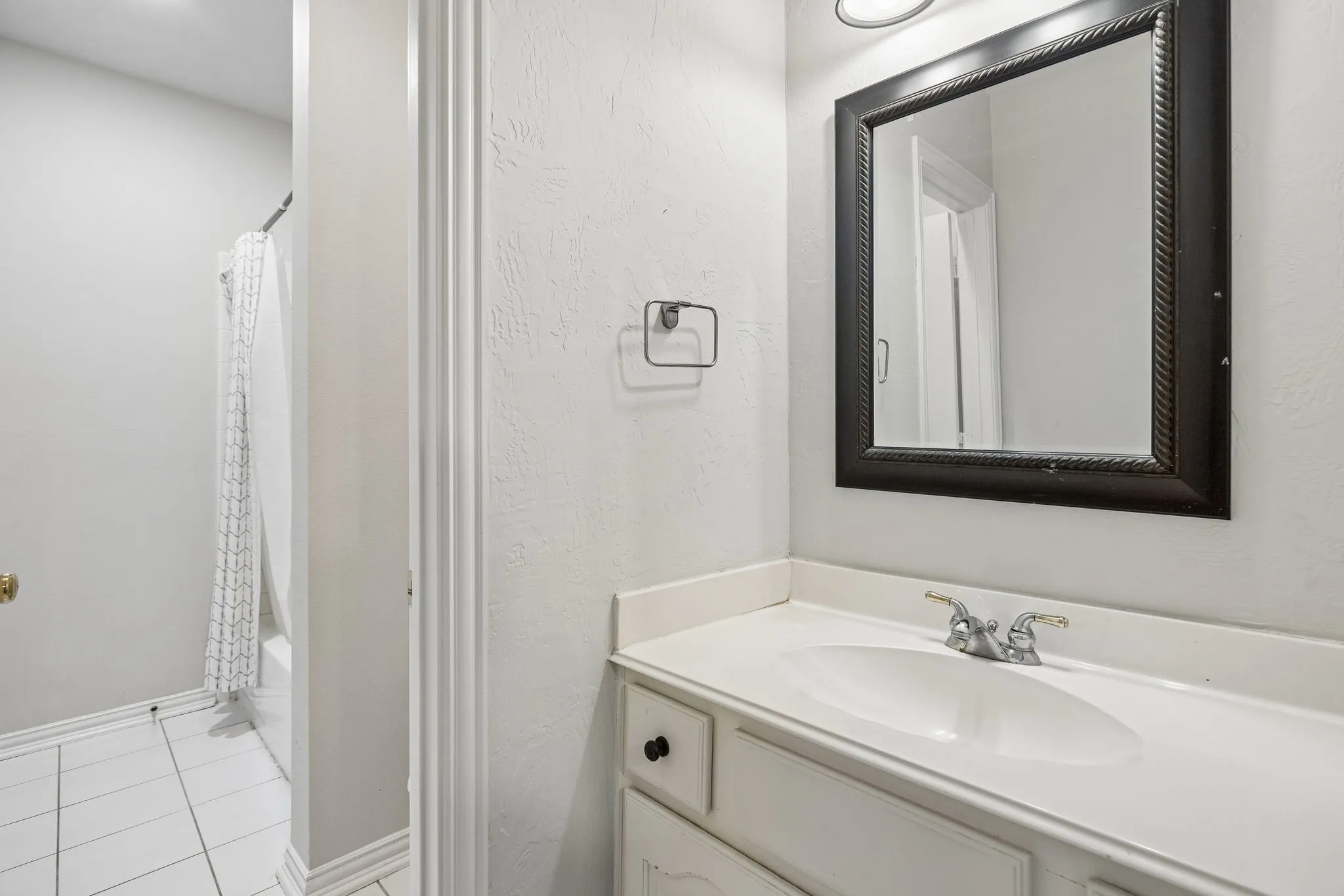 Single Family Residence For Sale in Collin County , 4529 Copper Mountain Lane, Richardson, Texas 75082, 5 Bedroom, 4 Bathroom, 3 Garage spaces, 3,531 Sqft, built in 1999, mls#21356296, Real Estate Agent in Richardson, Homes For Sale in Collin county, Homes For Sale in Richardson, Realtor in Richardson Texas, Real Estate Brokerage Independent Realty Texas, Luminita Cordes Realtor