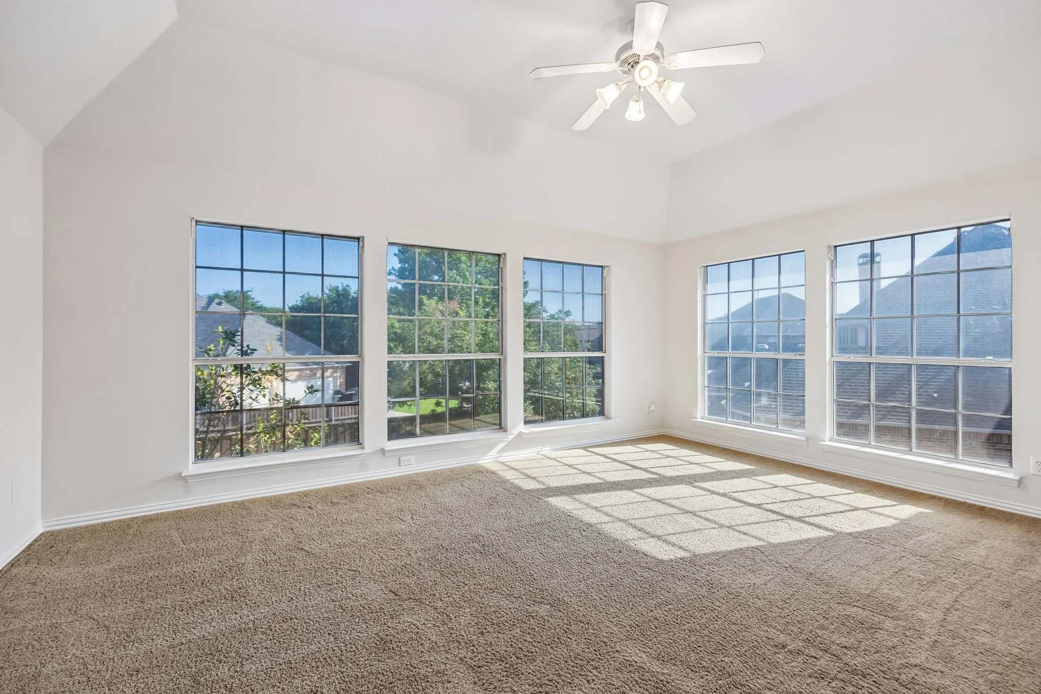 Single Family Residence For Sale in Collin County , 4529 Copper Mountain Lane, Richardson, Texas 75082, 5 Bedroom, 4 Bathroom, 3 Garage spaces, 3,531 Sqft, built in 1999, mls#21356296, Real Estate Agent in Richardson, Homes For Sale in Collin county, Homes For Sale in Richardson, Realtor in Richardson Texas, Real Estate Brokerage Independent Realty Texas, Luminita Cordes Realtor