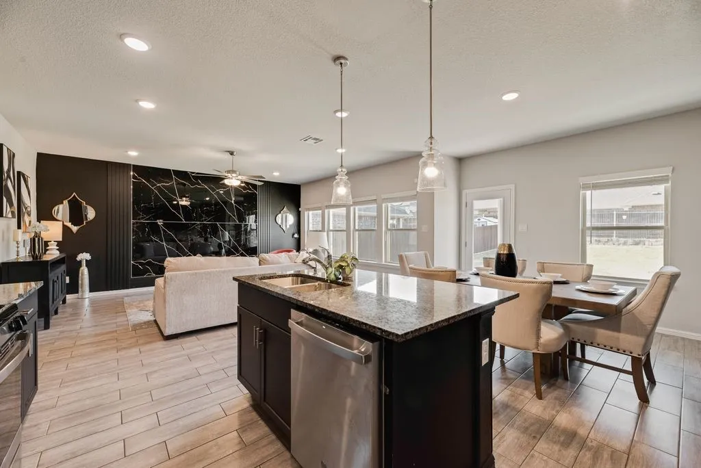 Single Family Residence For Sale in Collin County , 432 Delmar Drive, Princeton, Texas 75407, 5 Bedroom, 3 Bathroom, 2 Garage spaces, 2,398 Sqft, built in 2023, mls#21354182, Real Estate Agent in Princeton, Homes For Sale in Collin county, Homes For Sale in Princeton, Realtor in Princeton Texas, Real Estate Brokerage Independent Realty Texas, Luminita Cordes Realtor