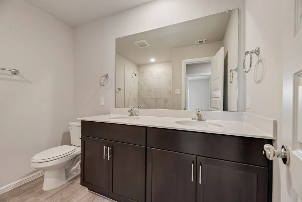 Single Family Residence For Sale in Collin County , 432 Delmar Drive, Princeton, Texas 75407, 5 Bedroom, 3 Bathroom, 2 Garage spaces, 2,398 Sqft, built in 2023, mls#21354182, Real Estate Agent in Princeton, Homes For Sale in Collin county, Homes For Sale in Princeton, Realtor in Princeton Texas, Real Estate Brokerage Independent Realty Texas, Luminita Cordes Realtor