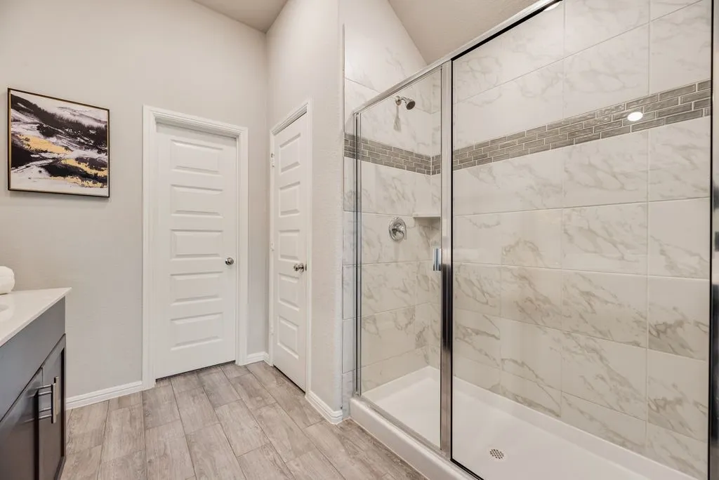 Single Family Residence For Sale in Collin County , 432 Delmar Drive, Princeton, Texas 75407, 5 Bedroom, 3 Bathroom, 2 Garage spaces, 2,398 Sqft, built in 2023, mls#21354182, Real Estate Agent in Princeton, Homes For Sale in Collin county, Homes For Sale in Princeton, Realtor in Princeton Texas, Real Estate Brokerage Independent Realty Texas, Luminita Cordes Realtor