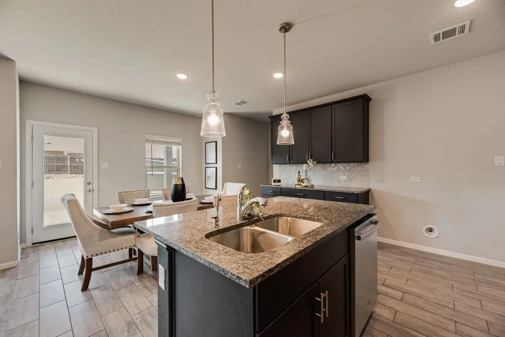 Single Family Residence For Sale in Collin County , 432 Delmar Drive, Princeton, Texas 75407, 5 Bedroom, 3 Bathroom, 2 Garage spaces, 2,398 Sqft, built in 2023, mls#21354182, Real Estate Agent in Princeton, Homes For Sale in Collin county, Homes For Sale in Princeton, Realtor in Princeton Texas, Real Estate Brokerage Independent Realty Texas, Luminita Cordes Realtor