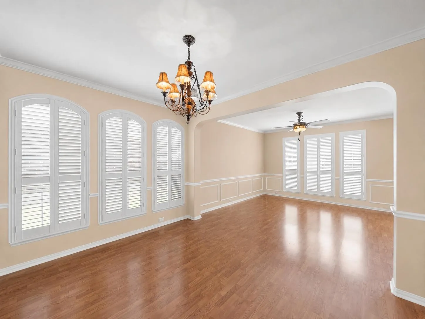 Single Family Residence For Sale in Collin County , 7113 Fieldstone Drive, Frisco, Texas 75034, 4 Bedroom, 3 Bathroom, 2 Garage spaces, 2,926 Sqft, built in 1995, mls#21359059, Real Estate Agent in Frisco, Homes For Sale in Collin county, Homes For Sale in Frisco, Realtor in Frisco Texas, Real Estate Brokerage Independent Realty Texas, Luminita Cordes Realtor