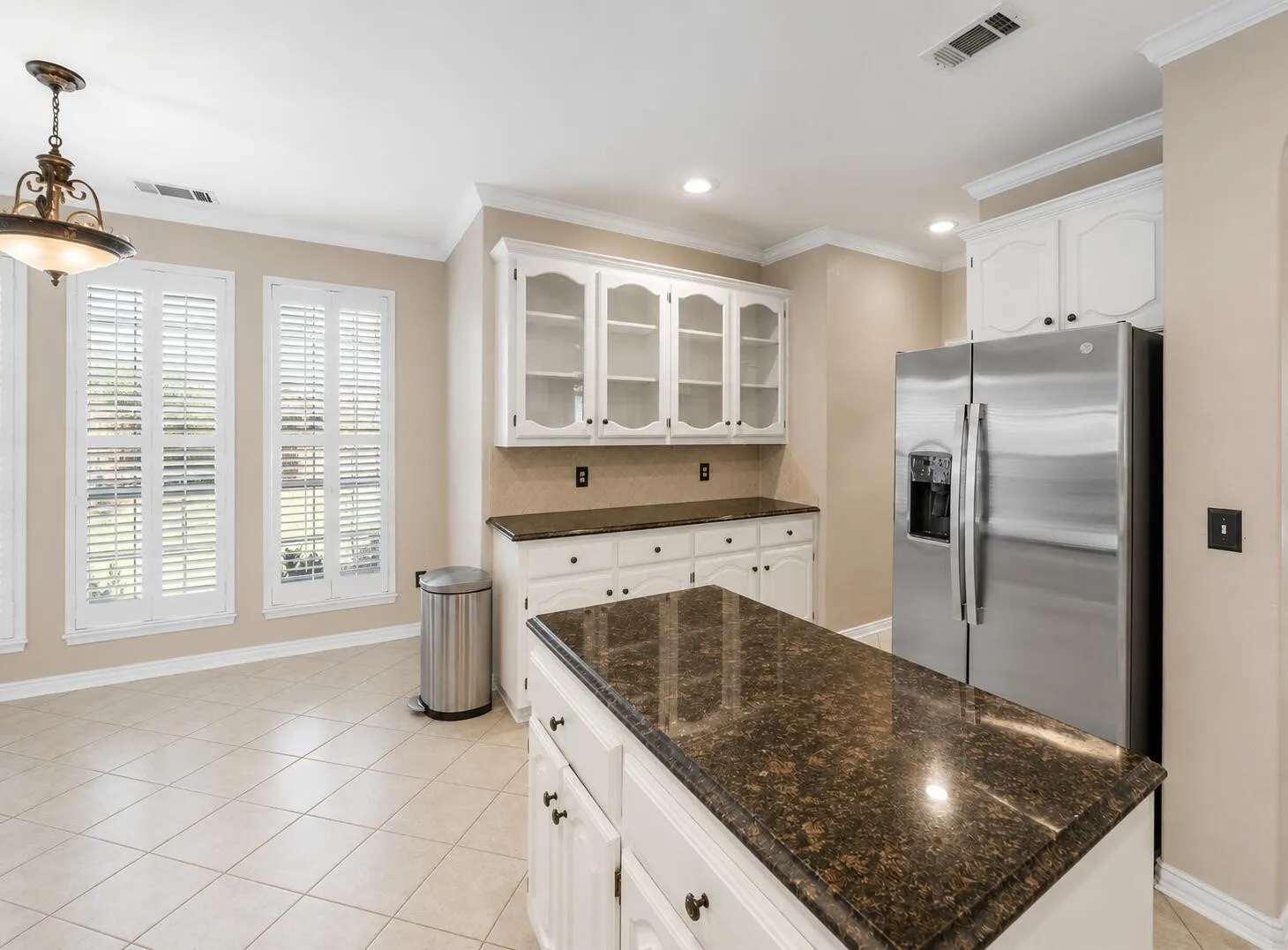 Single Family Residence For Sale in Collin County , 7113 Fieldstone Drive, Frisco, Texas 75034, 4 Bedroom, 3 Bathroom, 2 Garage spaces, 2,926 Sqft, built in 1995, mls#21359059, Real Estate Agent in Frisco, Homes For Sale in Collin county, Homes For Sale in Frisco, Realtor in Frisco Texas, Real Estate Brokerage Independent Realty Texas, Luminita Cordes Realtor