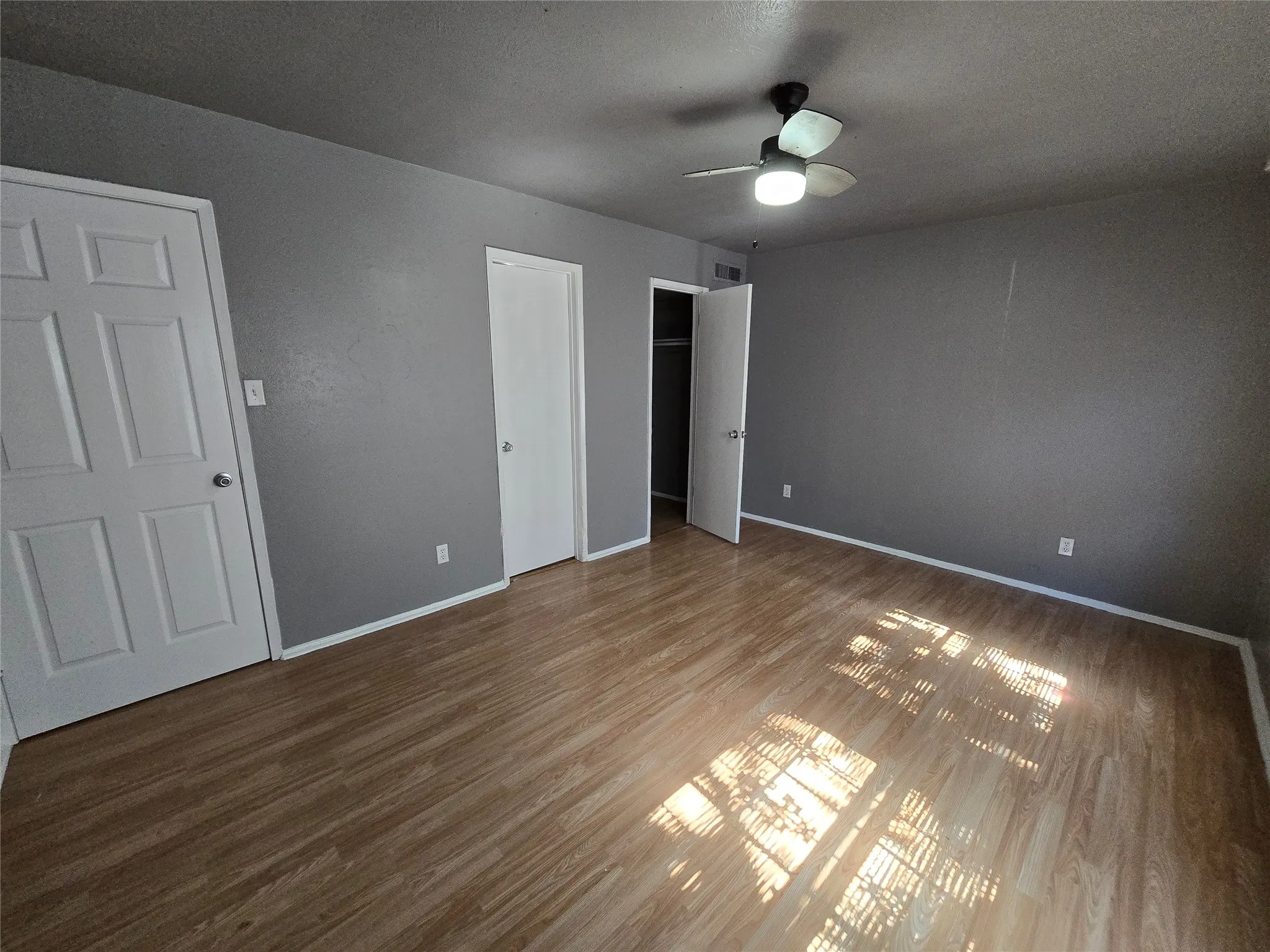 Duplex For Rent in Dallas County , 9571 Gonzales Drive, Dallas, Texas 75227, 2 Bedroom, 2 Bathroom, Garage spaces, 1,259 Sqft, built in 1982, mls#21359058, Real Estate Agent in Dallas, Homes For Rent in Dallas county, Homes For Rent in Dallas, Realtor in Dallas Texas, Real Estate Brokerage Independent Realty Texas, Luminita Cordes Realtor