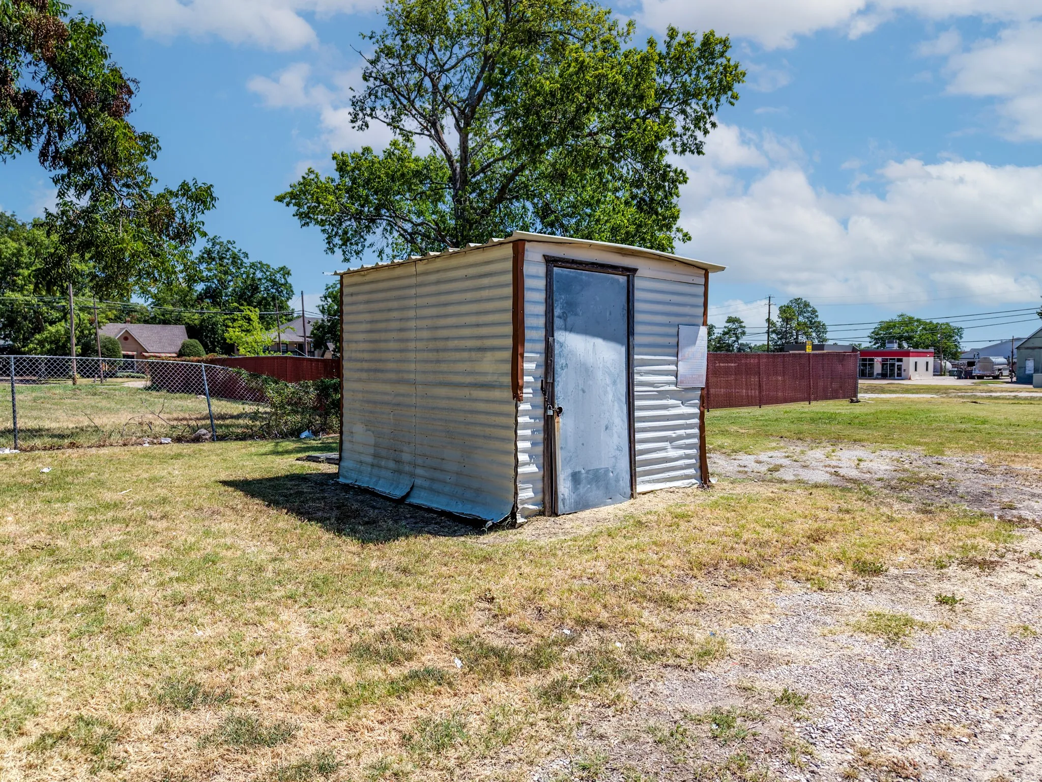 Retail For Sale in Kaufman County , 408 W Moore Avenue, Terrell, Texas 75160, 0, 0, Garage spaces, 0 Sqft, built in 1963, Price $589,000, mls#21358587, Real Estate Agent in Terrell, Homes For Sale in Kaufman county, Homes For Sale in Terrell, Realtor in Terrell Texas, Real Estate Brokerage Independent Realty Texas, Luminita Cordes Realtor