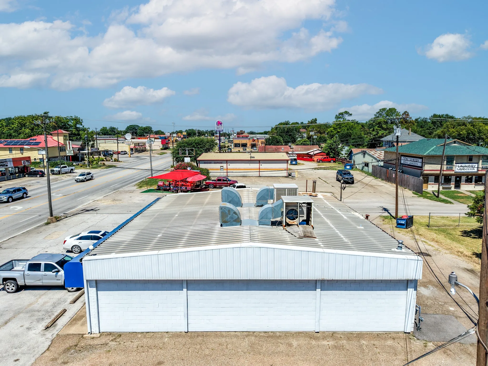 Retail For Sale in Kaufman County , 408 W Moore Avenue, Terrell, Texas 75160, 0, 0, Garage spaces, 0 Sqft, built in 1963, Price $589,000, mls#21358587, Real Estate Agent in Terrell, Homes For Sale in Kaufman county, Homes For Sale in Terrell, Realtor in Terrell Texas, Real Estate Brokerage Independent Realty Texas, Luminita Cordes Realtor