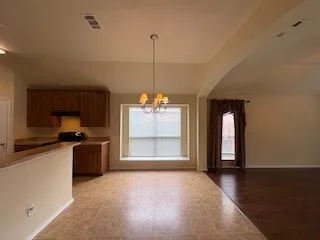 Eating Bar and Dining Room
