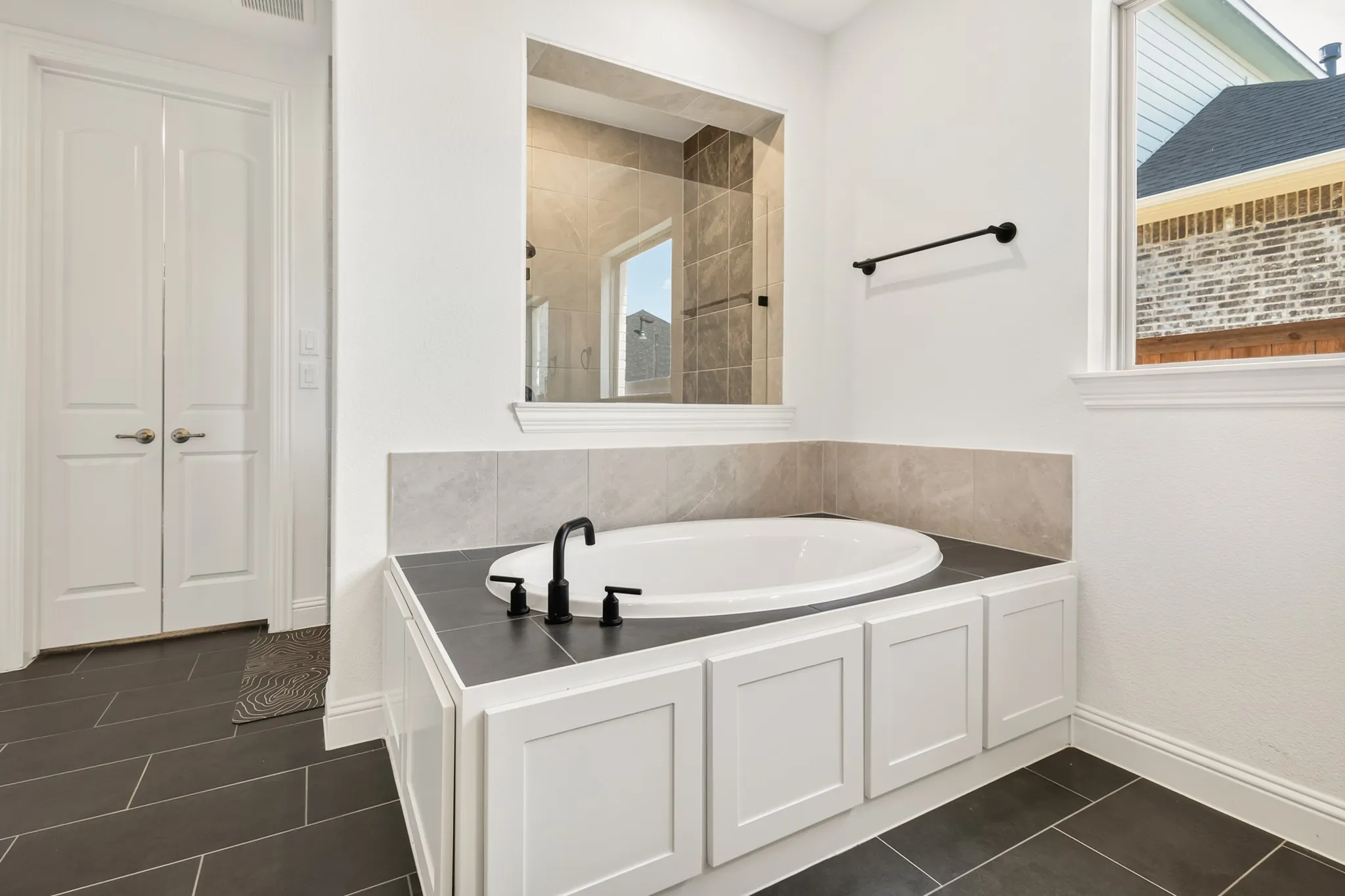 Single Family Residence For Sale in Denton County , 4125 Fall Aster Way, Aubrey, Texas 76227, 5 Bedroom, 4 Bathroom, 3 Garage spaces, 4,120 Sqft, built in 2023, mls#21359010, Real Estate Agent in Aubrey, Homes For Sale in Denton county, Homes For Sale in Aubrey, Realtor in Aubrey Texas, Real Estate Brokerage Independent Realty Texas, Luminita Cordes Realtor