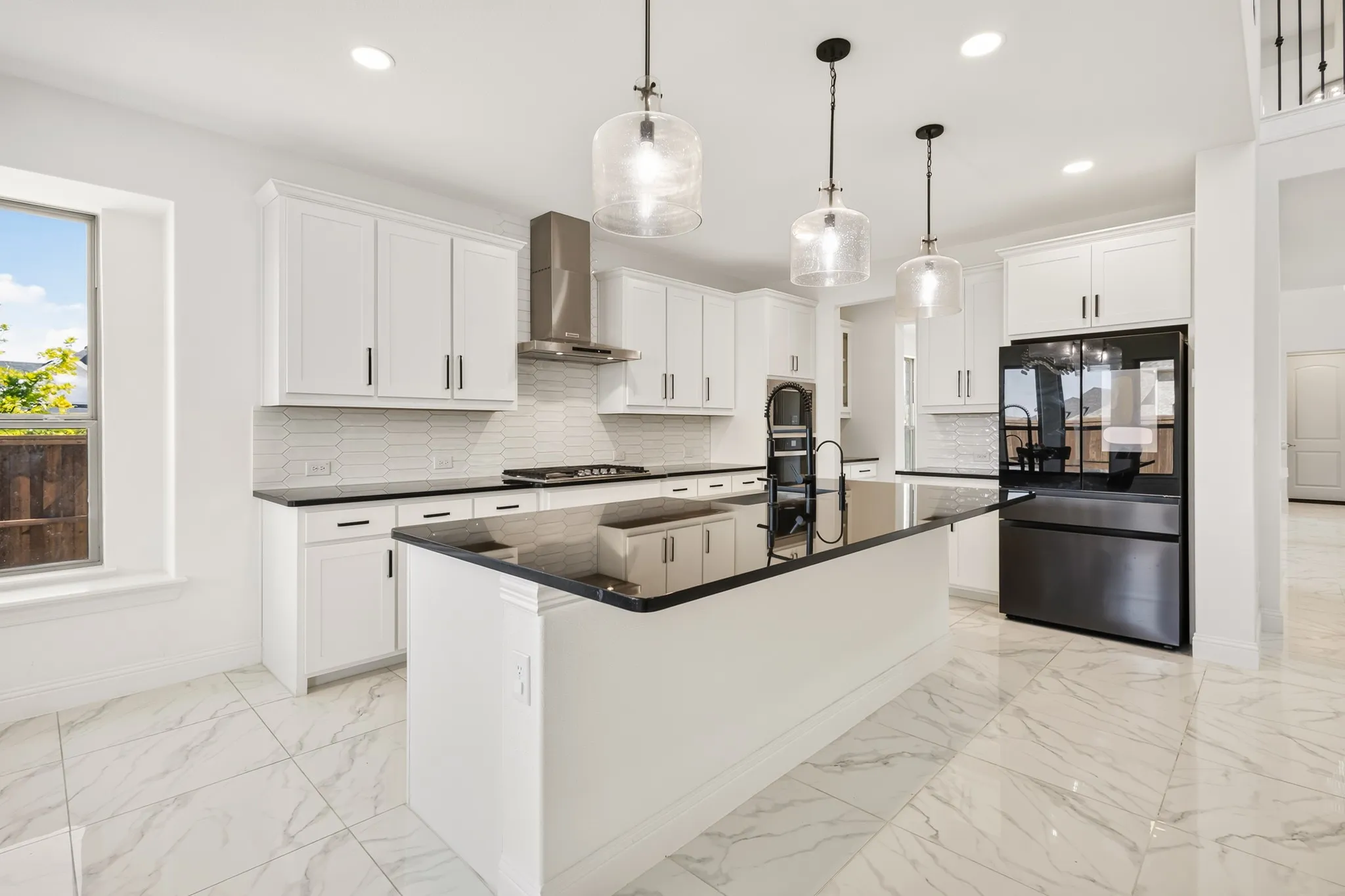 Single Family Residence For Sale in Denton County , 4125 Fall Aster Way, Aubrey, Texas 76227, 5 Bedroom, 4 Bathroom, 3 Garage spaces, 4,120 Sqft, built in 2023, mls#21359010, Real Estate Agent in Aubrey, Homes For Sale in Denton county, Homes For Sale in Aubrey, Realtor in Aubrey Texas, Real Estate Brokerage Independent Realty Texas, Luminita Cordes Realtor