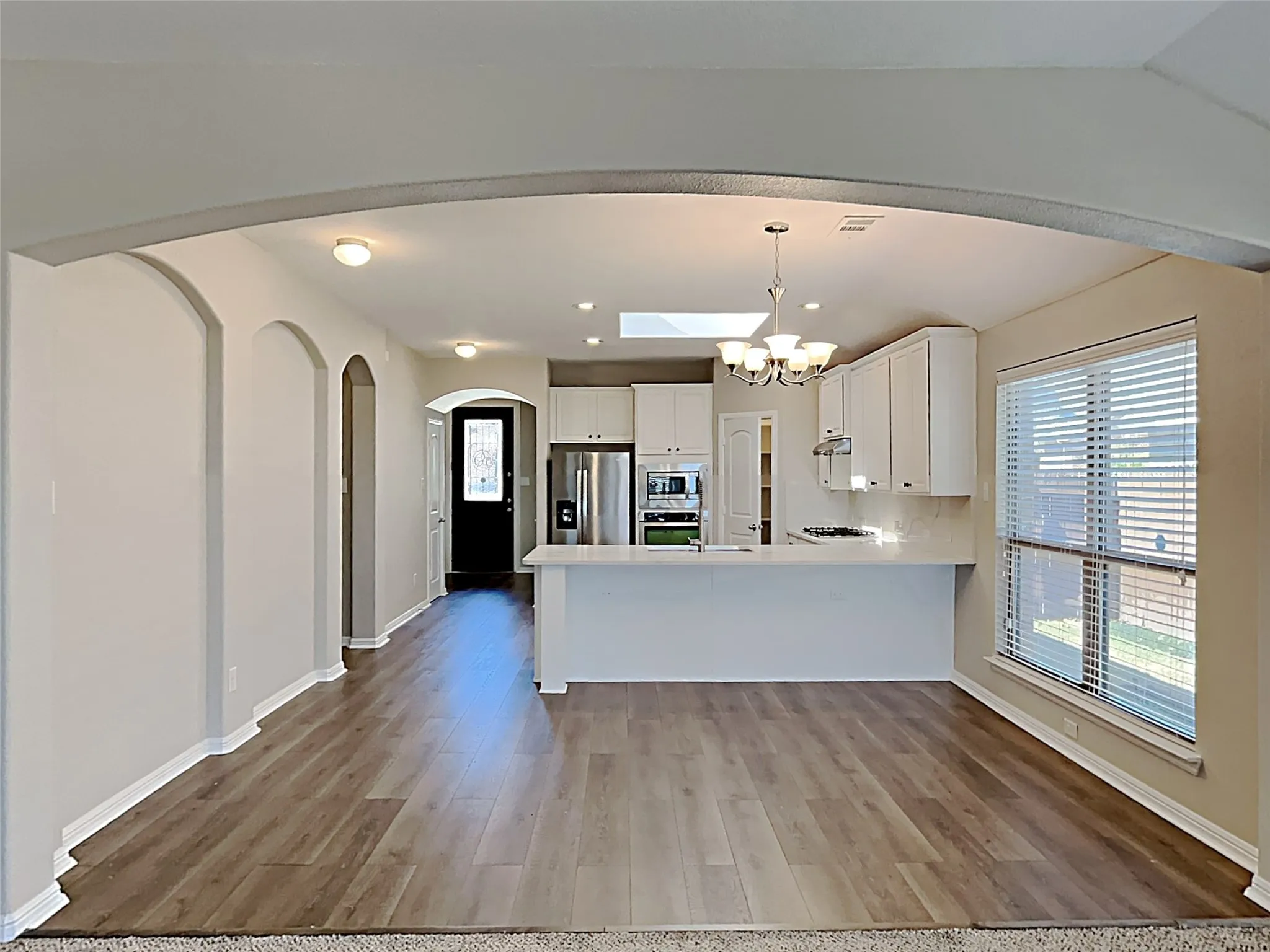 Single Family Residence For Rent in Tarrant County , 1025 Prairie Heights Drive, Fort Worth, Texas 76108, 4 Bedroom, 2 Bathroom, 2 Garage spaces, 2,019 Sqft, built in 2013, mls#21359095, Real Estate Agent in Fort Worth, Homes For Rent in Tarrant county, Homes For Rent in Fort Worth, Realtor in Fort Worth Texas, Real Estate Brokerage Independent Realty Texas, Luminita Cordes Realtor