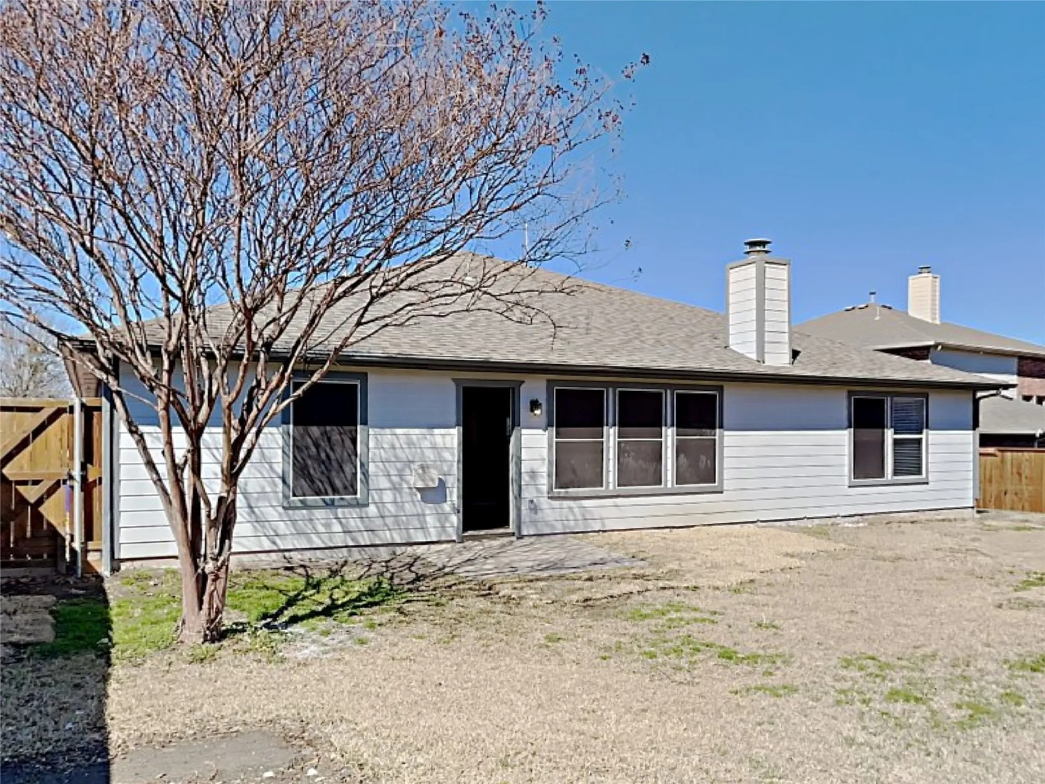 Single Family Residence For Rent in Kaufman County , 1210 Hampton Drive, Forney, Texas 75126, 4 Bedroom, 2 Bathroom, 2 Garage spaces, 2,484 Sqft, built in 2002, mls#21359068, Real Estate Agent in Forney, Homes For Rent in Kaufman county, Homes For Rent in Forney, Realtor in Forney Texas, Real Estate Brokerage Independent Realty Texas, Luminita Cordes Realtor
