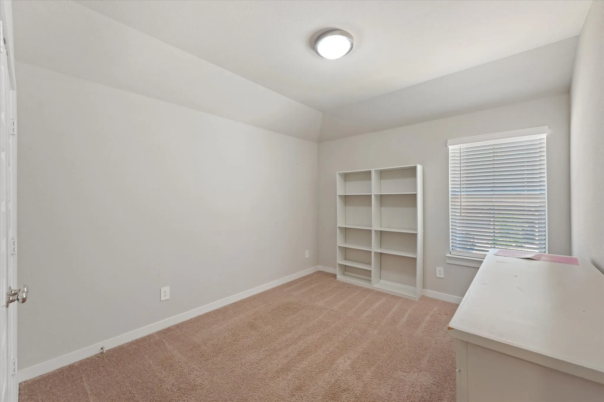 Single Family Residence For Rent in Collin County , 2616 Gaulding Street, Royse City, Texas 75189, 3 Bedroom, 3 Bathroom, 2 Garage spaces, 1,941 Sqft, built in 2022, mls#21359037, Real Estate Agent in Royse City, Homes For Rent in Collin county, Homes For Rent in Royse City, Realtor in Royse City Texas, Real Estate Brokerage Independent Realty Texas, Luminita Cordes Realtor