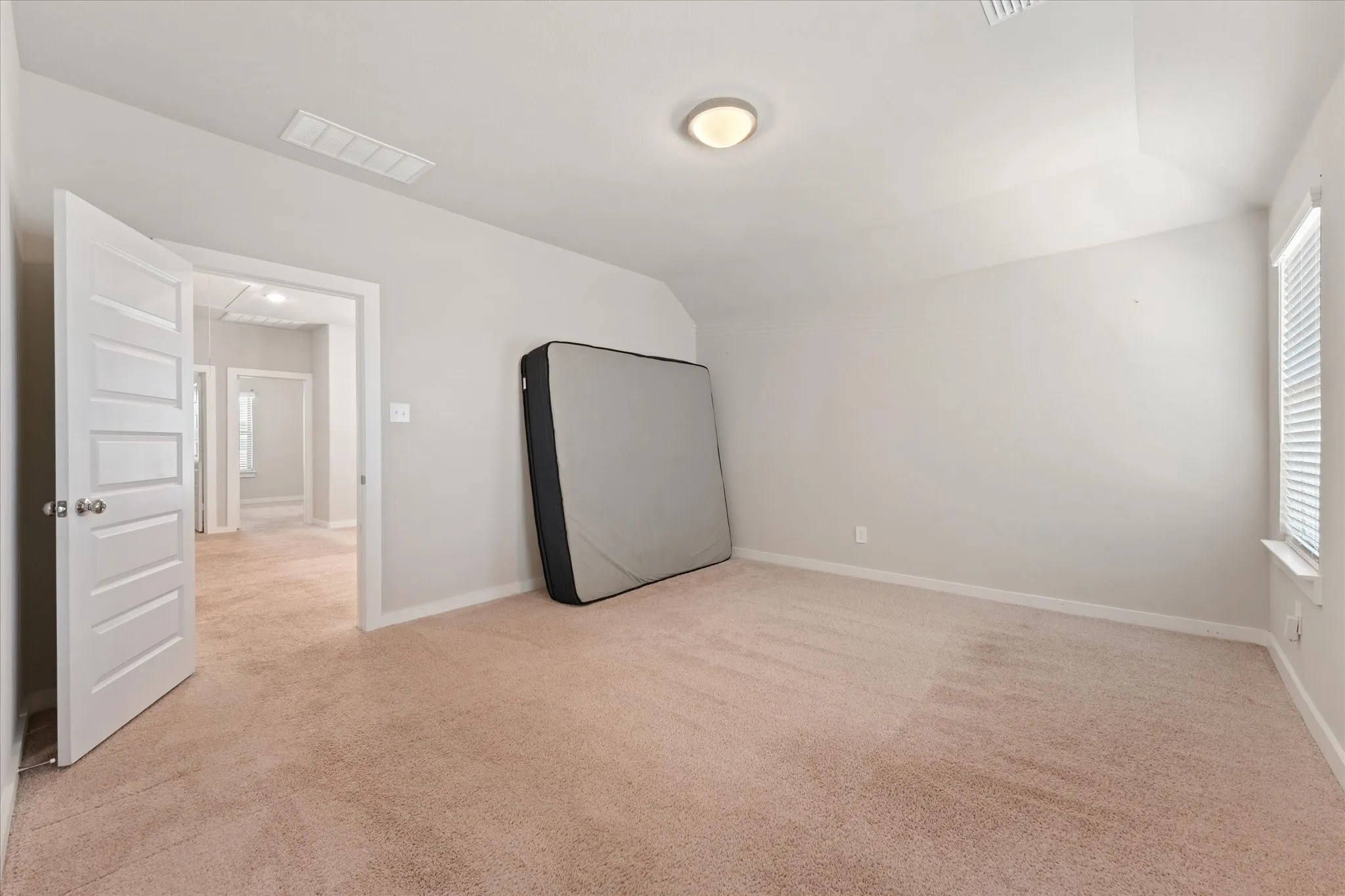Single Family Residence For Rent in Collin County , 2616 Gaulding Street, Royse City, Texas 75189, 3 Bedroom, 3 Bathroom, 2 Garage spaces, 1,941 Sqft, built in 2022, mls#21359037, Real Estate Agent in Royse City, Homes For Rent in Collin county, Homes For Rent in Royse City, Realtor in Royse City Texas, Real Estate Brokerage Independent Realty Texas, Luminita Cordes Realtor