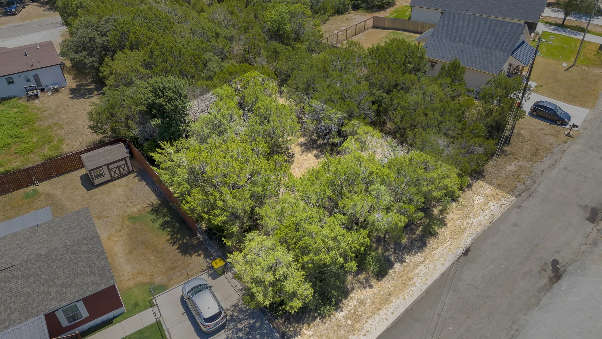 Unimproved Land For Sale in Hood County , 2513 Creekview Drive, Granbury, Texas 76048, 0, 0, Garage spaces, 0 Sqft, built in 0, mls#21355152, Real Estate Agent in Granbury, Homes For Sale in Hood county, Homes For Sale in Granbury, Realtor in Granbury Texas, Real Estate Brokerage Independent Realty Texas, Luminita Cordes Realtor