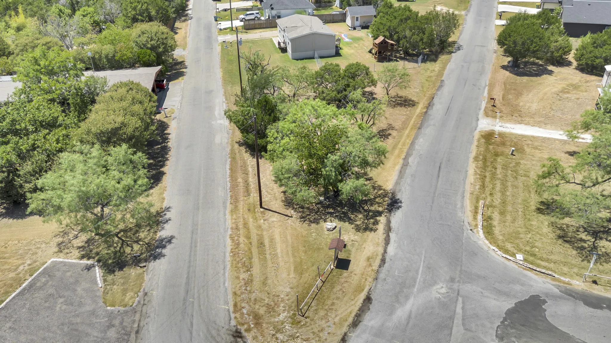 Unimproved Land For Sale in Hood County , 3030 Brazos River Drive, Granbury, Texas 76048, 0, 0, Garage spaces, 0 Sqft, built in 0, mls#21355149, Real Estate Agent in Granbury, Homes For Sale in Hood county, Homes For Sale in Granbury, Realtor in Granbury Texas, Real Estate Brokerage Independent Realty Texas, Luminita Cordes Realtor