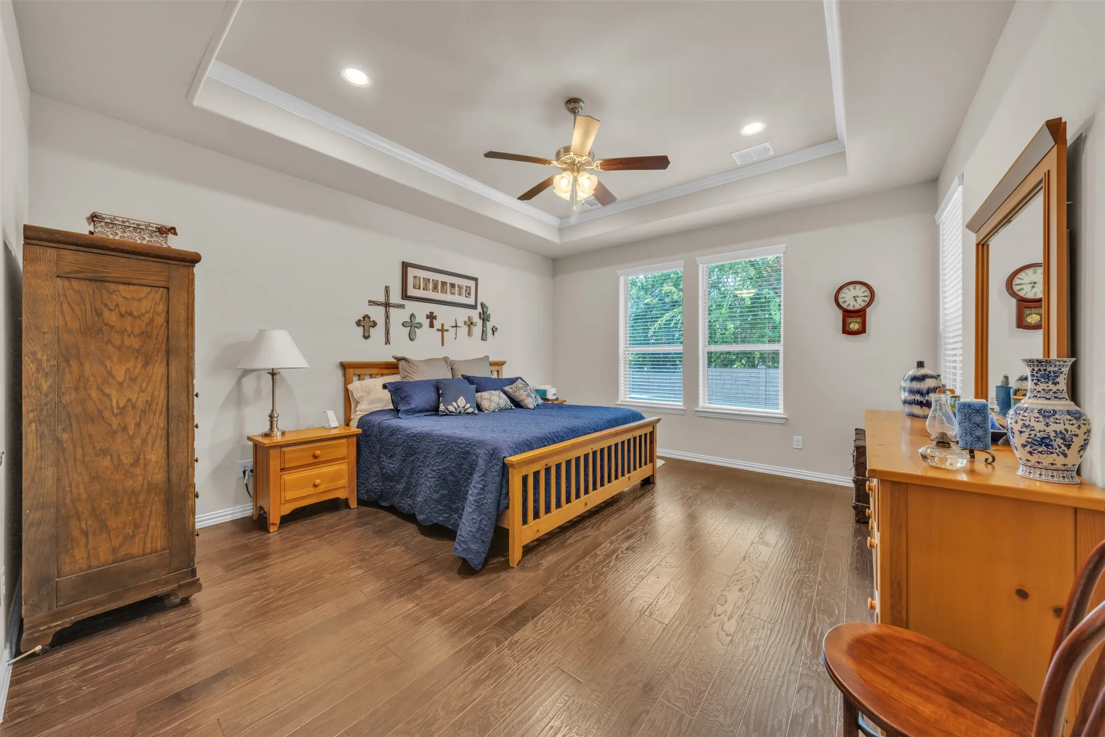 Condominium For Sale in Tarrant County , 2704 Esplanade Boulevard 2704, Mansfield, Texas 76063, 3 Bedroom, 3 Bathroom, 2 Garage spaces, 2,936 Sqft, built in 2019, mls#21359005, Real Estate Agent in Mansfield, Homes For Sale in Tarrant county, Homes For Sale in Mansfield, Realtor in Mansfield Texas, Real Estate Brokerage Independent Realty Texas, Luminita Cordes Realtor