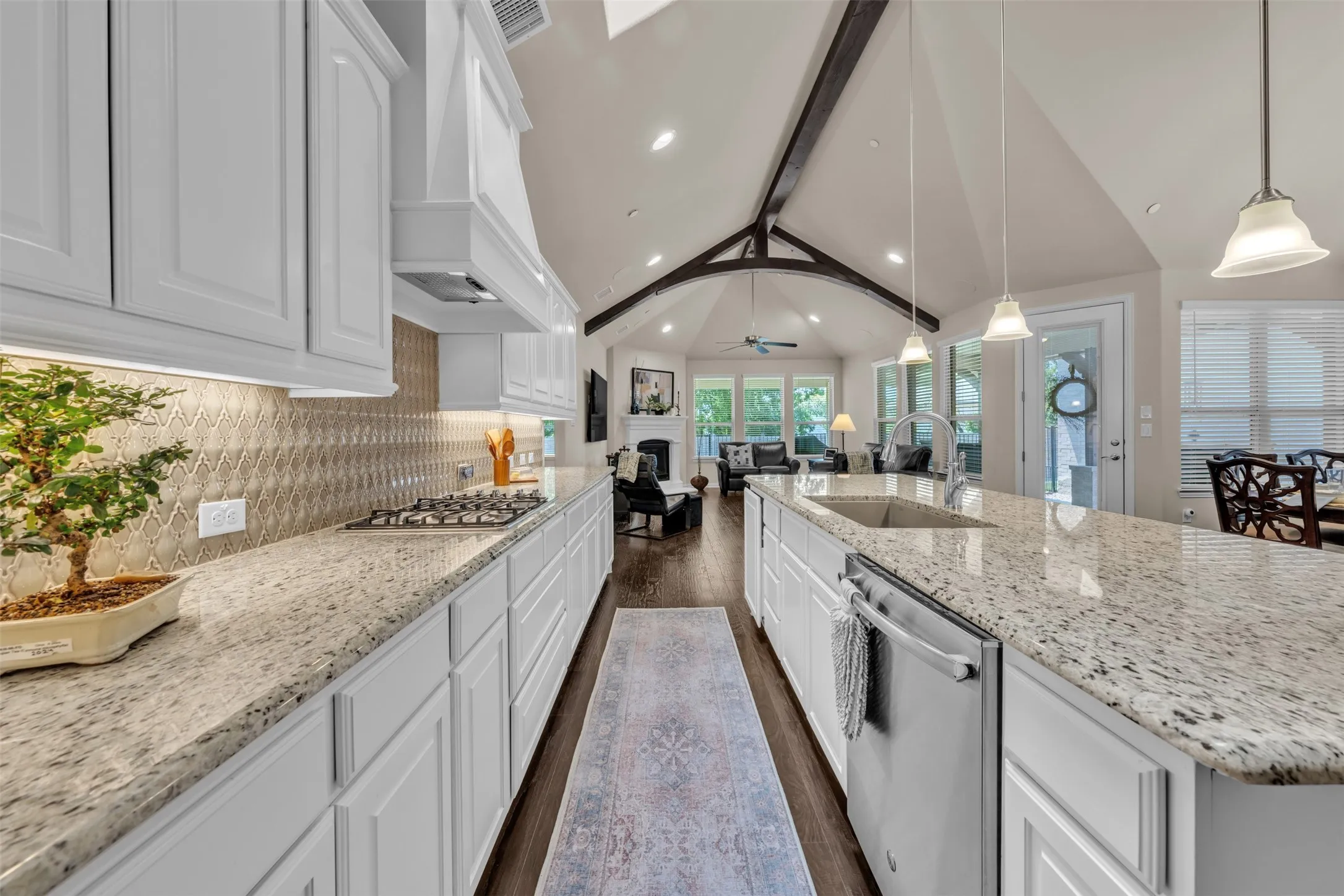 Condominium For Sale in Tarrant County , 2704 Esplanade Boulevard 2704, Mansfield, Texas 76063, 3 Bedroom, 3 Bathroom, 2 Garage spaces, 2,936 Sqft, built in 2019, mls#21359005, Real Estate Agent in Mansfield, Homes For Sale in Tarrant county, Homes For Sale in Mansfield, Realtor in Mansfield Texas, Real Estate Brokerage Independent Realty Texas, Luminita Cordes Realtor