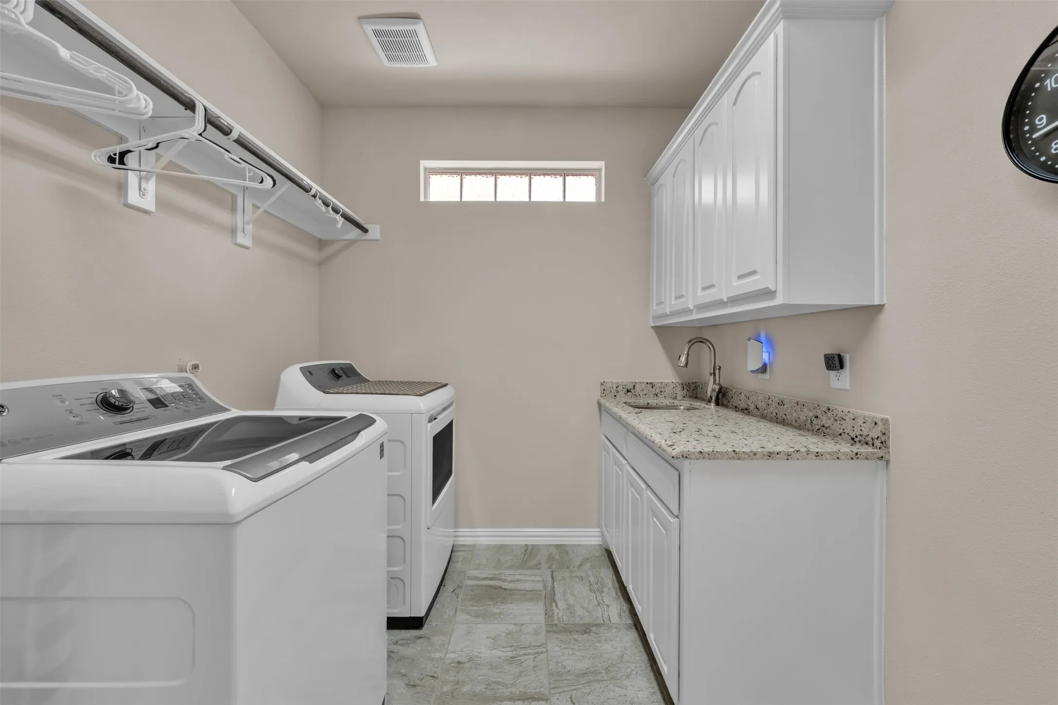Condominium For Sale in Tarrant County , 2704 Esplanade Boulevard 2704, Mansfield, Texas 76063, 3 Bedroom, 3 Bathroom, 2 Garage spaces, 2,936 Sqft, built in 2019, mls#21359005, Real Estate Agent in Mansfield, Homes For Sale in Tarrant county, Homes For Sale in Mansfield, Realtor in Mansfield Texas, Real Estate Brokerage Independent Realty Texas, Luminita Cordes Realtor
