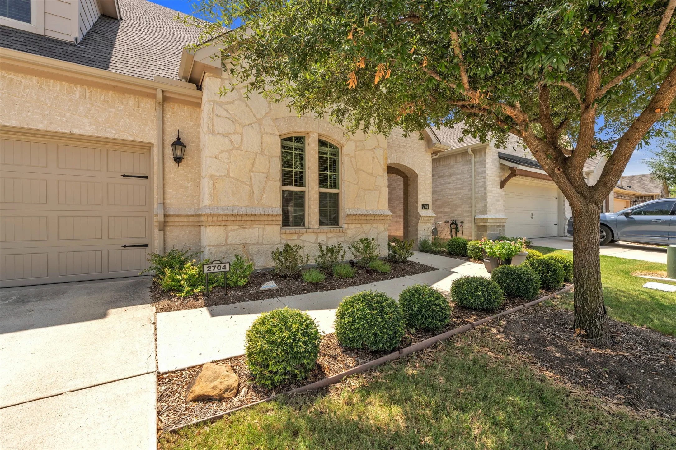 Condominium For Sale in Tarrant County , 2704 Esplanade Boulevard 2704, Mansfield, Texas 76063, 3 Bedroom, 3 Bathroom, 2 Garage spaces, 2,936 Sqft, built in 2019, mls#21359005, Real Estate Agent in Mansfield, Homes For Sale in Tarrant county, Homes For Sale in Mansfield, Realtor in Mansfield Texas, Real Estate Brokerage Independent Realty Texas, Luminita Cordes Realtor