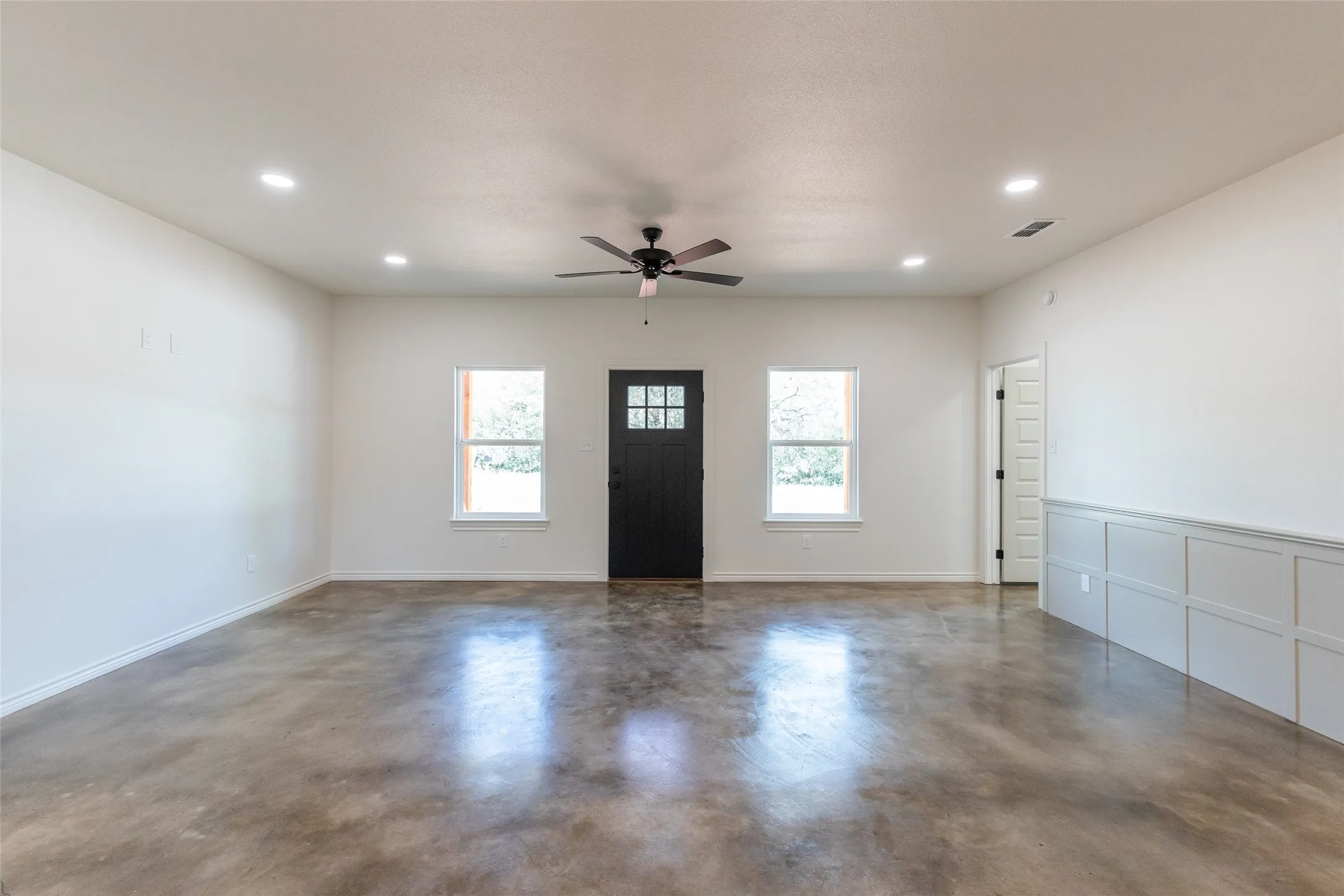 Single Family Residence For Sale in Taylor County , 233 Britton Avenue, Ovalo, Texas 79541, 3 Bedroom, 2 Bathroom, Garage spaces, 1,523 Sqft, built in 2026, mls#21356835, Real Estate Agent in Ovalo, Homes For Sale in Taylor county, Homes For Sale in Ovalo, Realtor in Ovalo Texas, Real Estate Brokerage Independent Realty Texas, Luminita Cordes Realtor