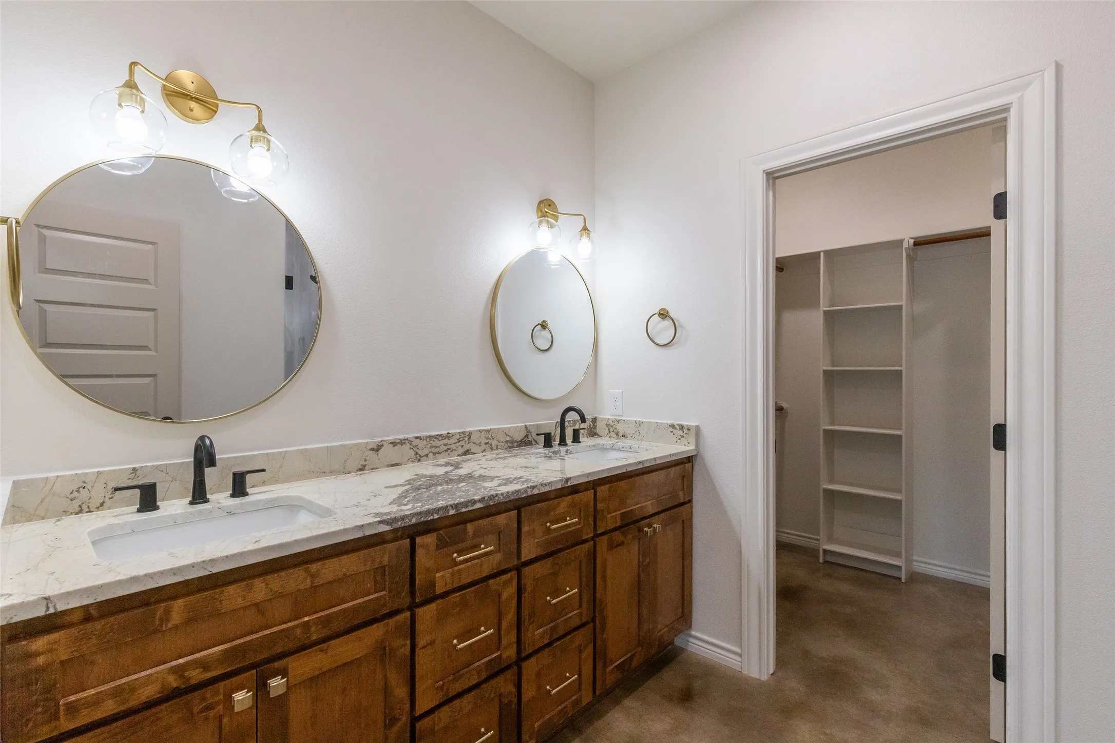 Single Family Residence For Sale in Taylor County , 233 Britton Avenue, Ovalo, Texas 79541, 3 Bedroom, 2 Bathroom, Garage spaces, 1,523 Sqft, built in 2026, mls#21356835, Real Estate Agent in Ovalo, Homes For Sale in Taylor county, Homes For Sale in Ovalo, Realtor in Ovalo Texas, Real Estate Brokerage Independent Realty Texas, Luminita Cordes Realtor