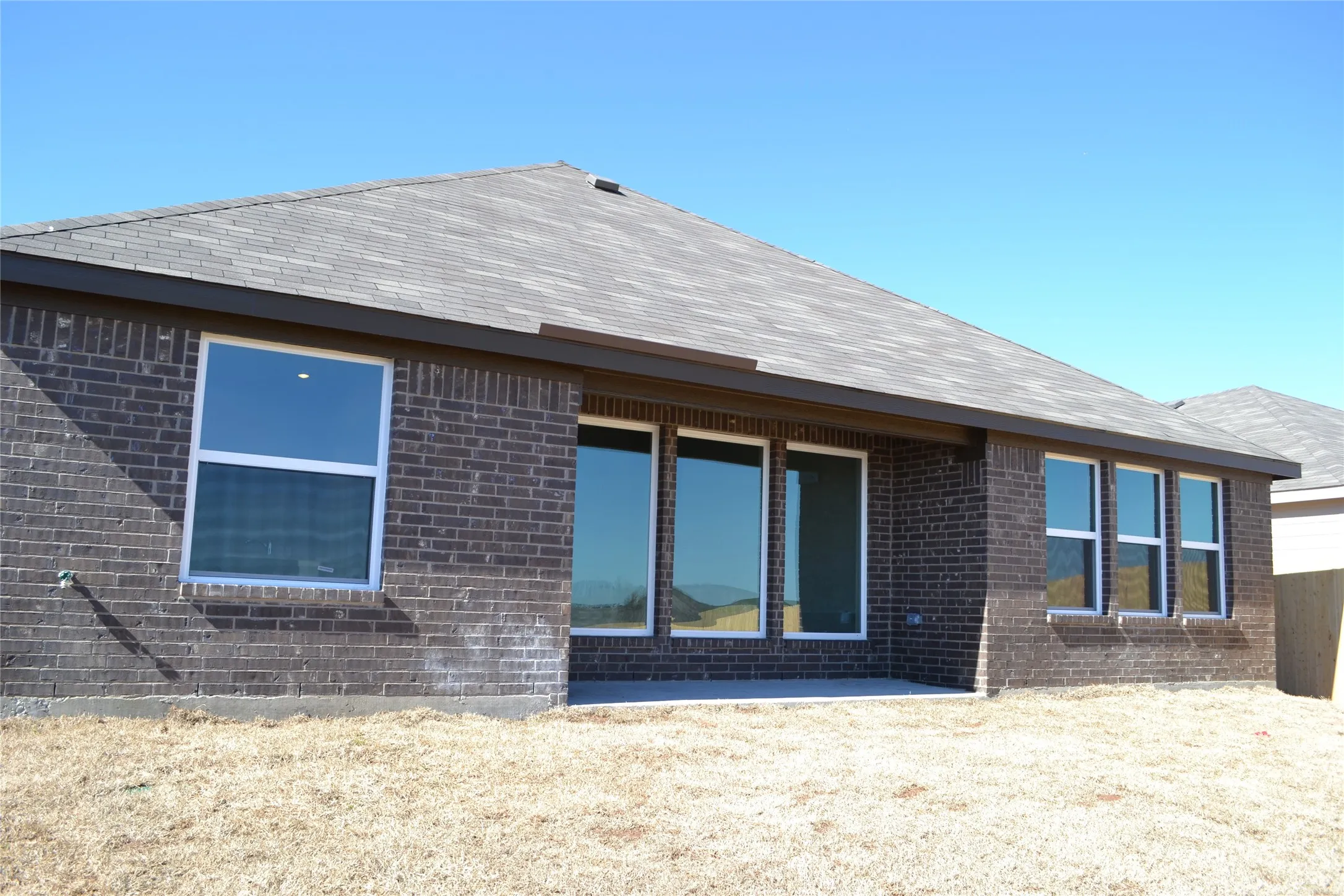 Single Family Residence For Rent in Kaufman County , 5090 Royal Springs Drive, Forney, Texas 75126, 4 Bedroom, 3 Bathroom, 2 Garage spaces, 2,206 Sqft, built in 2017, mls#21359118, Real Estate Agent in Forney, Homes For Rent in Kaufman county, Homes For Rent in Forney, Realtor in Forney Texas, Real Estate Brokerage Independent Realty Texas, Luminita Cordes Realtor