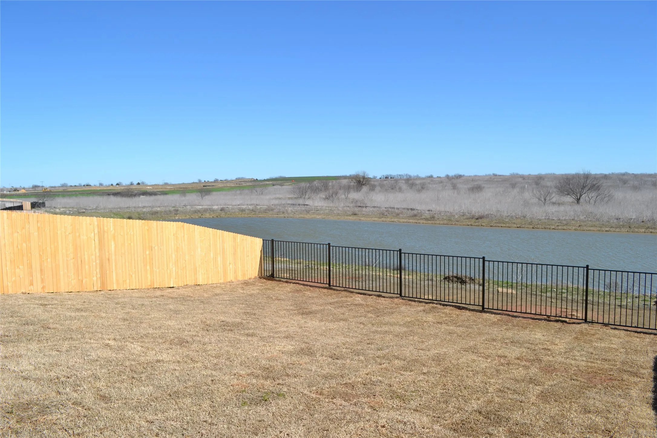 Single Family Residence For Rent in Kaufman County , 5090 Royal Springs Drive, Forney, Texas 75126, 4 Bedroom, 3 Bathroom, 2 Garage spaces, 2,206 Sqft, built in 2017, mls#21359118, Real Estate Agent in Forney, Homes For Rent in Kaufman county, Homes For Rent in Forney, Realtor in Forney Texas, Real Estate Brokerage Independent Realty Texas, Luminita Cordes Realtor