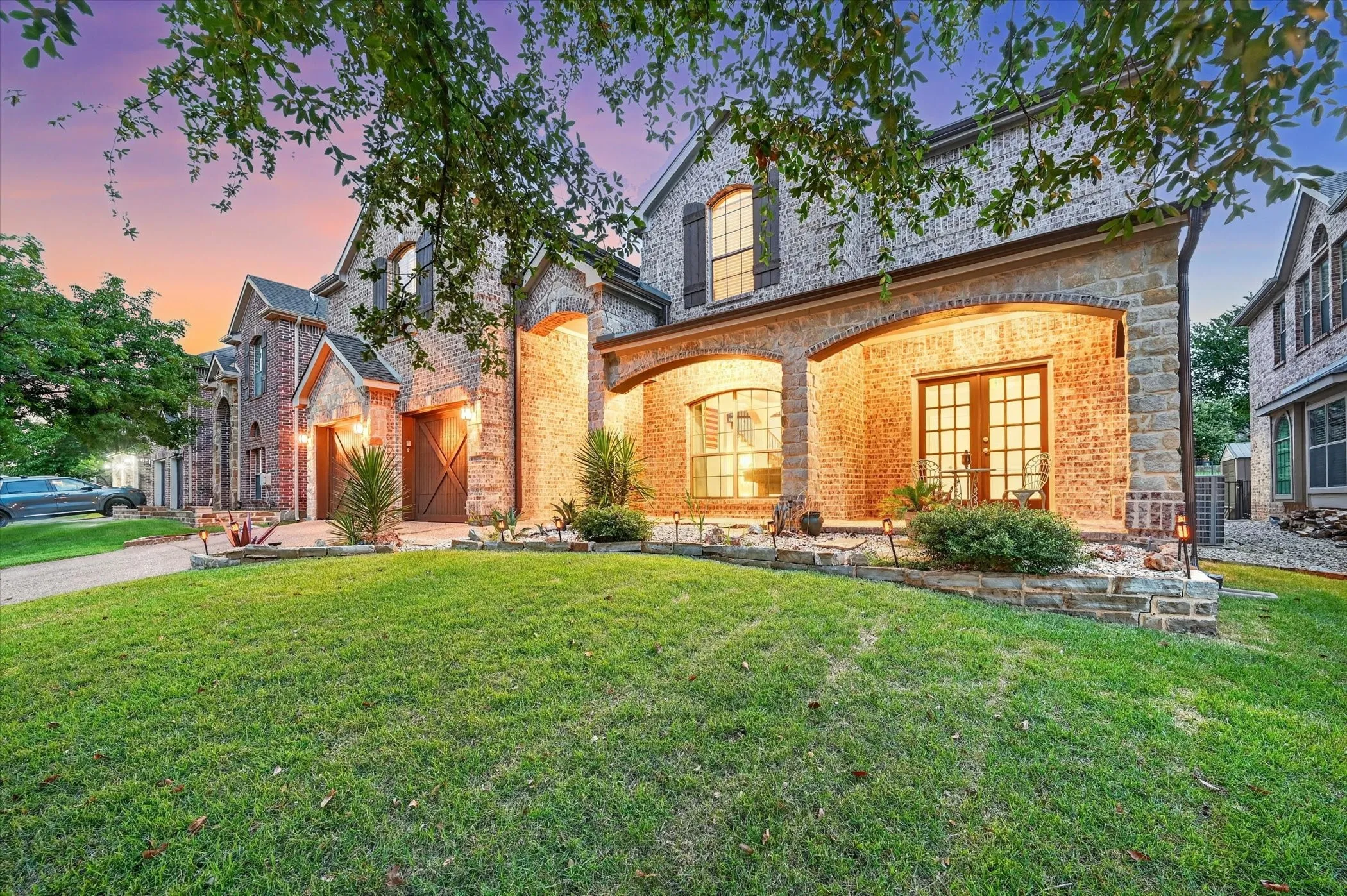 Single Family Residence For Sale in Tarrant County , 12336 Fairway Meadows Drive, Fort Worth, Texas 76179, 5 Bedroom, 4 Bathroom, 2 Garage spaces, 4,282 Sqft, built in 2007, mls#21359050, Real Estate Agent in Fort Worth, Homes For Sale in Tarrant county, Homes For Sale in Fort Worth, Realtor in Fort Worth Texas, Real Estate Brokerage Independent Realty Texas, Luminita Cordes Realtor