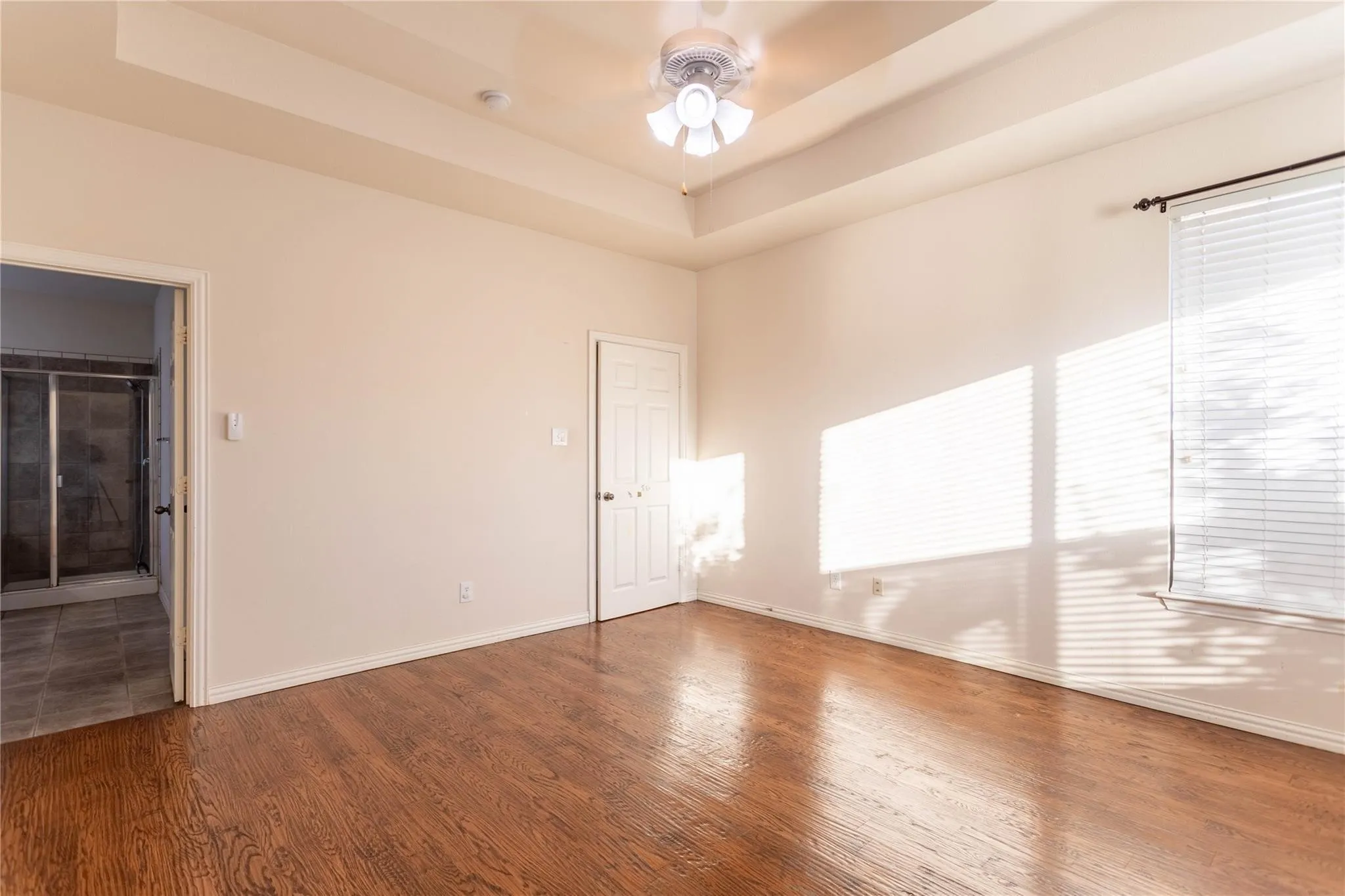 Single Family Residence For Rent in Collin County , 413 Brookmere Lane, Murphy, Texas 75094, 4 Bedroom, 4 Bathroom, 2 Garage spaces, 3,169 Sqft, built in 2004, mls#21359121, Real Estate Agent in Murphy, Homes For Rent in Collin county, Homes For Rent in Murphy, Realtor in Murphy Texas, Real Estate Brokerage Independent Realty Texas, Luminita Cordes Realtor
