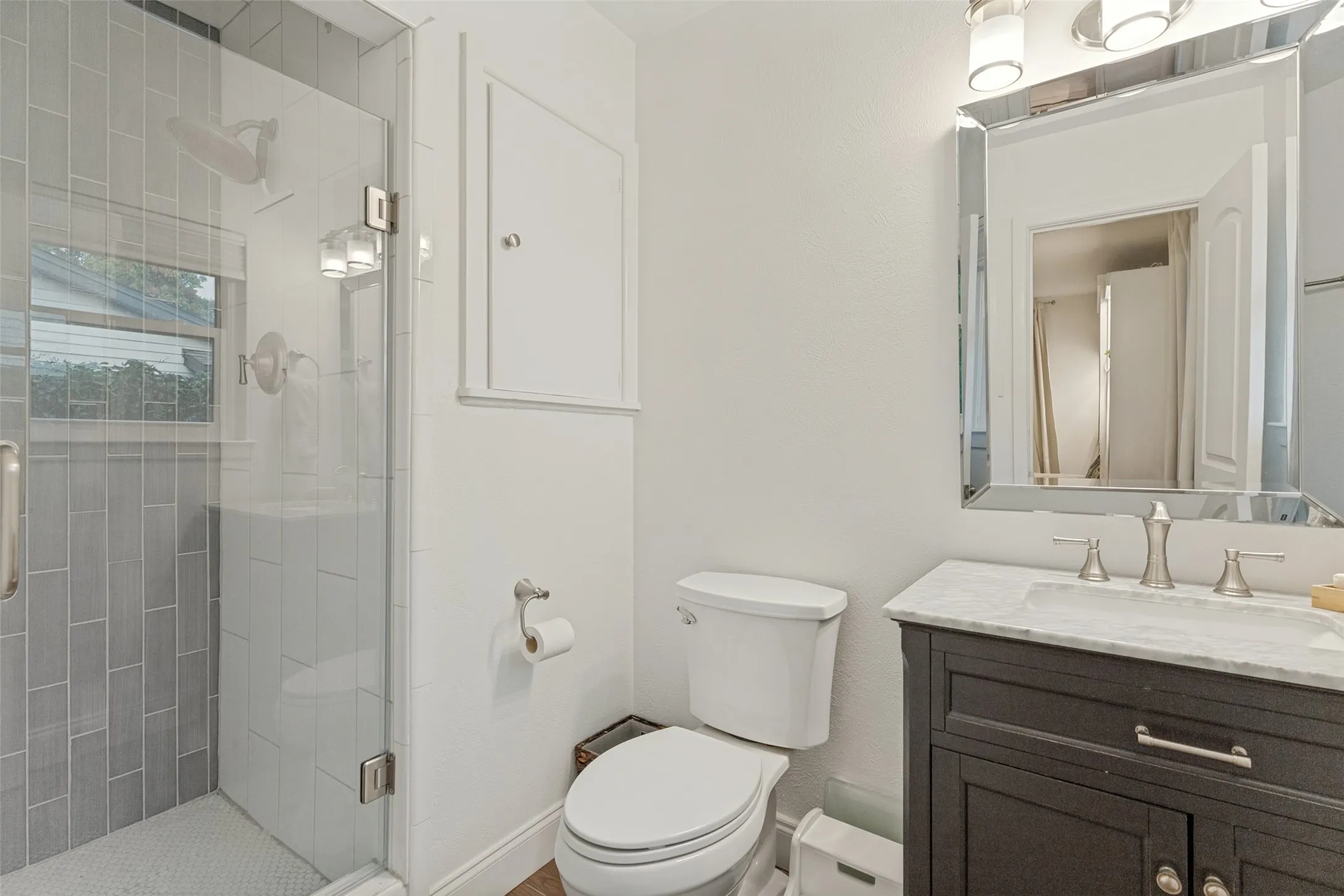 Single Family Residence For Sale in Tarrant County , 4241 Bilglade Road, Fort Worth, Texas 76109, 3 Bedroom, 3 Bathroom, Garage spaces, 2,710 Sqft, built in 1956, mls#21358271, Real Estate Agent in Fort Worth, Homes For Sale in Tarrant county, Homes For Sale in Fort Worth, Realtor in Fort Worth Texas, Real Estate Brokerage Independent Realty Texas, Luminita Cordes Realtor