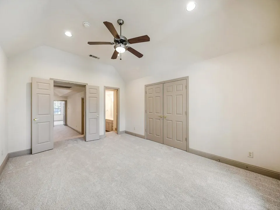Single Family Residence For Sale in Collin County , 5769 Foard Drive, Frisco, Texas 75034, 3 Bedroom, 3 Bathroom, 2 Garage spaces, 3,220 Sqft, built in 2006, mls#21333393, Real Estate Agent in Frisco, Homes For Sale in Collin county, Homes For Sale in Frisco, Realtor in Frisco Texas, Real Estate Brokerage Independent Realty Texas, Luminita Cordes Realtor