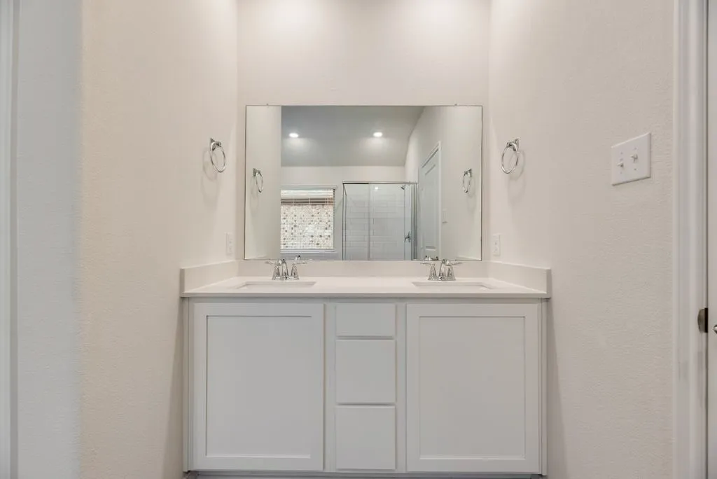 Single Family Residence For Sale in Denton County , 3206 Catoosa Lane, Aubrey, Texas 76227, 4 Bedroom, 2 Bathroom, 2 Garage spaces, 1,887 Sqft, built in 2022, mls#21354228, Real Estate Agent in Aubrey, Homes For Sale in Denton county, Homes For Sale in Aubrey, Realtor in Aubrey Texas, Real Estate Brokerage Independent Realty Texas, Luminita Cordes Realtor
