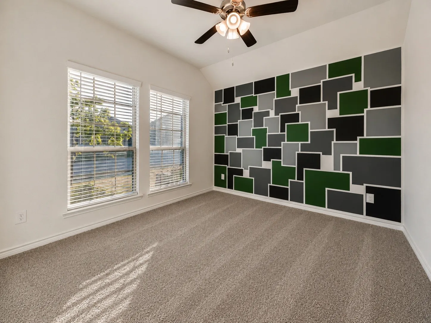 Single Family Residence For Sale in Denton County , 3206 Catoosa Lane, Aubrey, Texas 76227, 4 Bedroom, 2 Bathroom, 2 Garage spaces, 1,887 Sqft, built in 2022, mls#21354228, Real Estate Agent in Aubrey, Homes For Sale in Denton county, Homes For Sale in Aubrey, Realtor in Aubrey Texas, Real Estate Brokerage Independent Realty Texas, Luminita Cordes Realtor